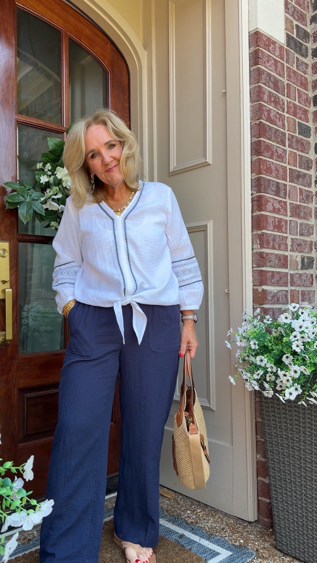 Gauze separates. So lightweight perfect for the heat
Wearing a size 1.0
10% off my tote with code NANETTE

#LTKOver40 #LTKSaleAlert #LTKootd
