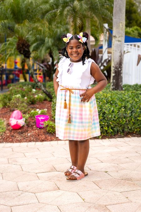 My daughter looks so cute in this dress! Got to play with colors for Easter outfits and it goes so well with her hair accessories!
#kidsfashion #capsulewardrobe #sparkleinpink #springoutfit

#LTKkids #LTKstyletip #LTKSeasonal