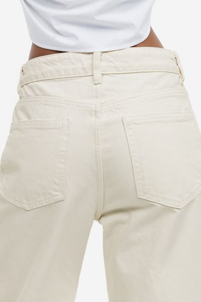 Straight High Jeans | H&M (UK, MY, IN, SG, PH, TW, HK)