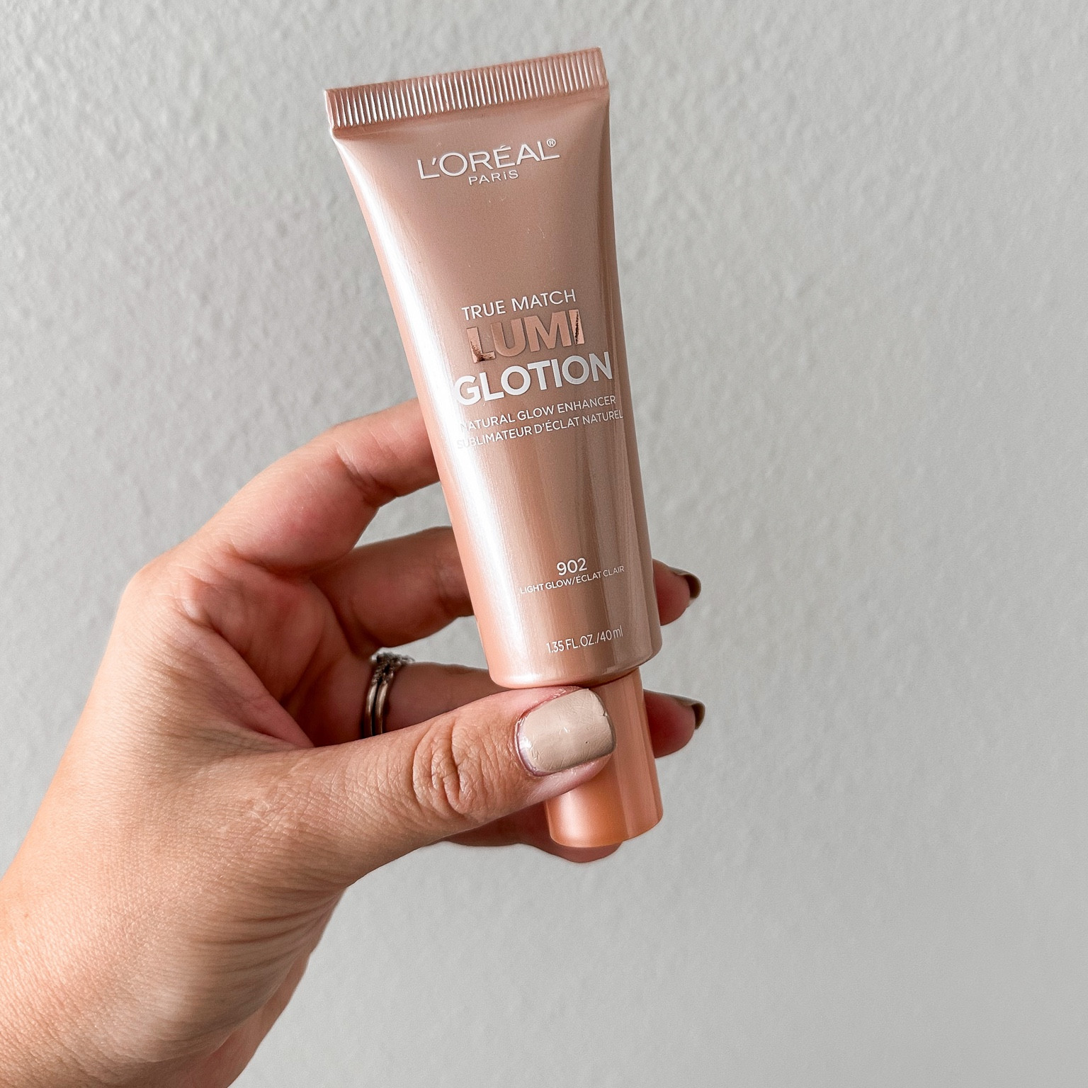 Finally trying this viral tinted glow lotion from L’Oréal! So far I’m loving 

#LTKbeauty #LTKunder50 #LTKFind