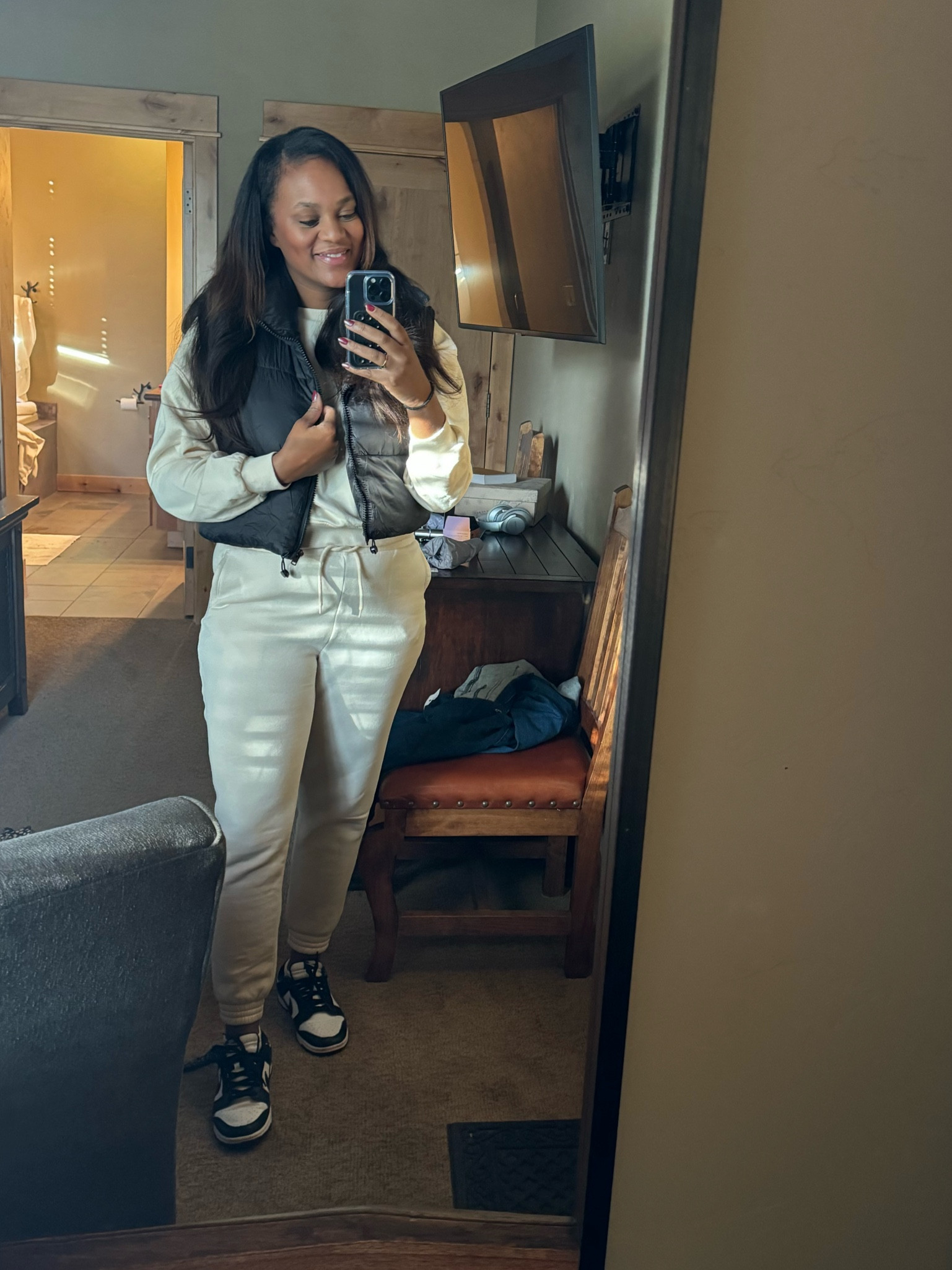 Travel day ✈️

Comfiest outfit ever! True to size. 



#LTKmidsize #LTKSeasonal #LTKtravel