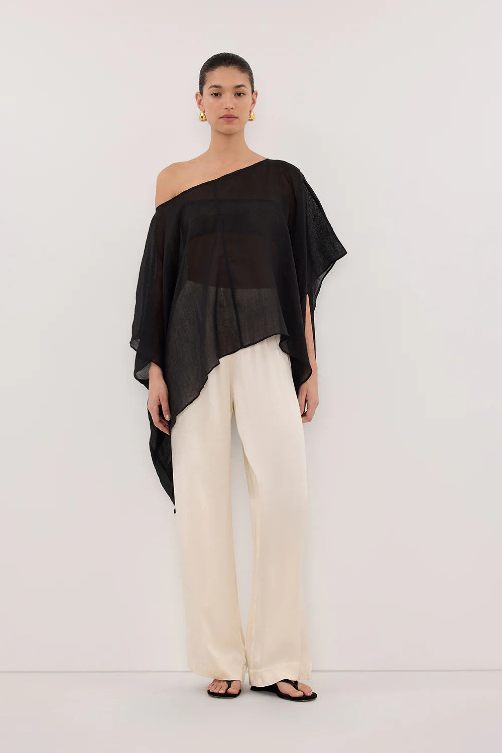 BRIANNE BLACK BATWING RAMIE TOP | DISSH