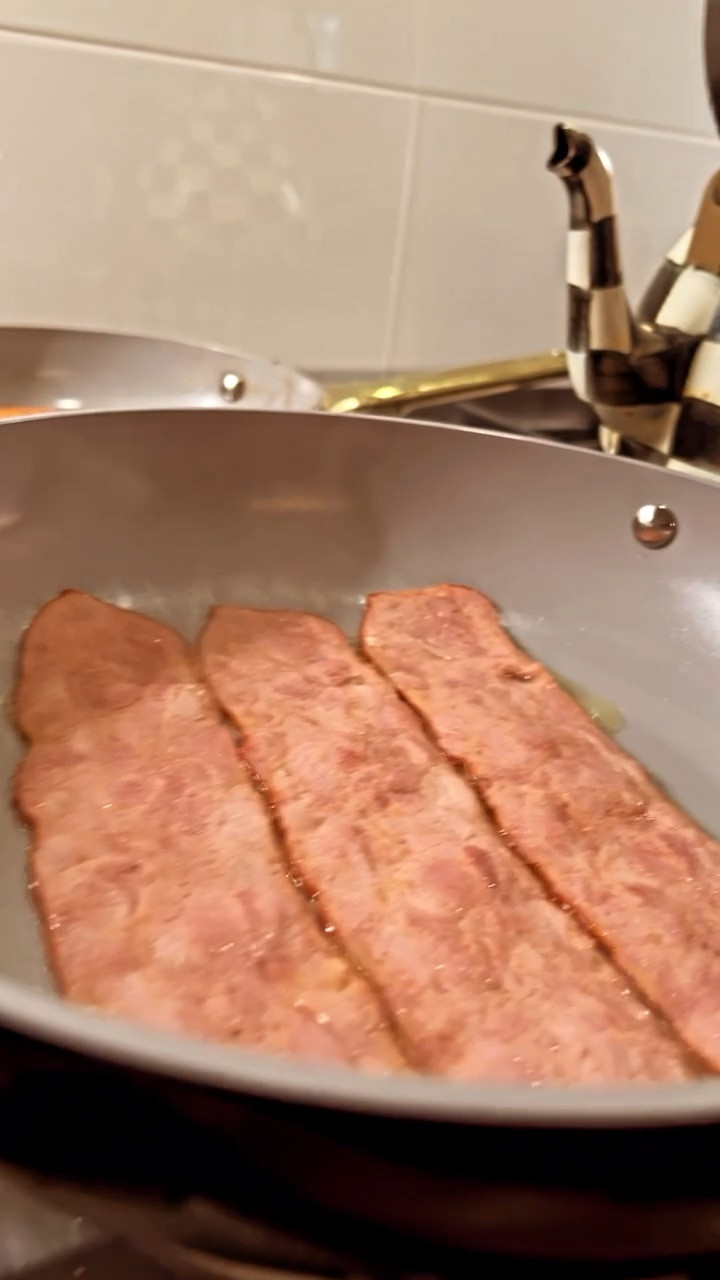 We love our caraway pans!! Just make sure to have it on low heat!! 

#LTKhome