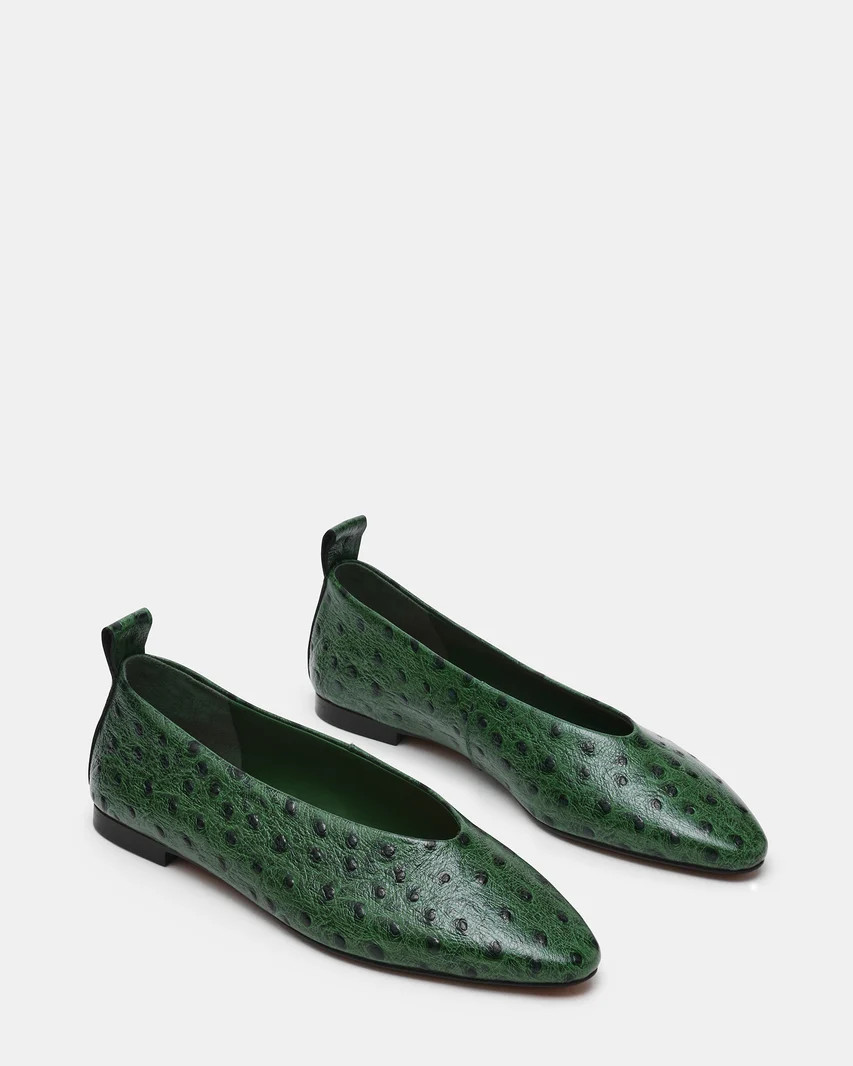 SWANKY Ostrich Green Leather Almond-Toe Ballet Women's Flat | Steve Madden (US)