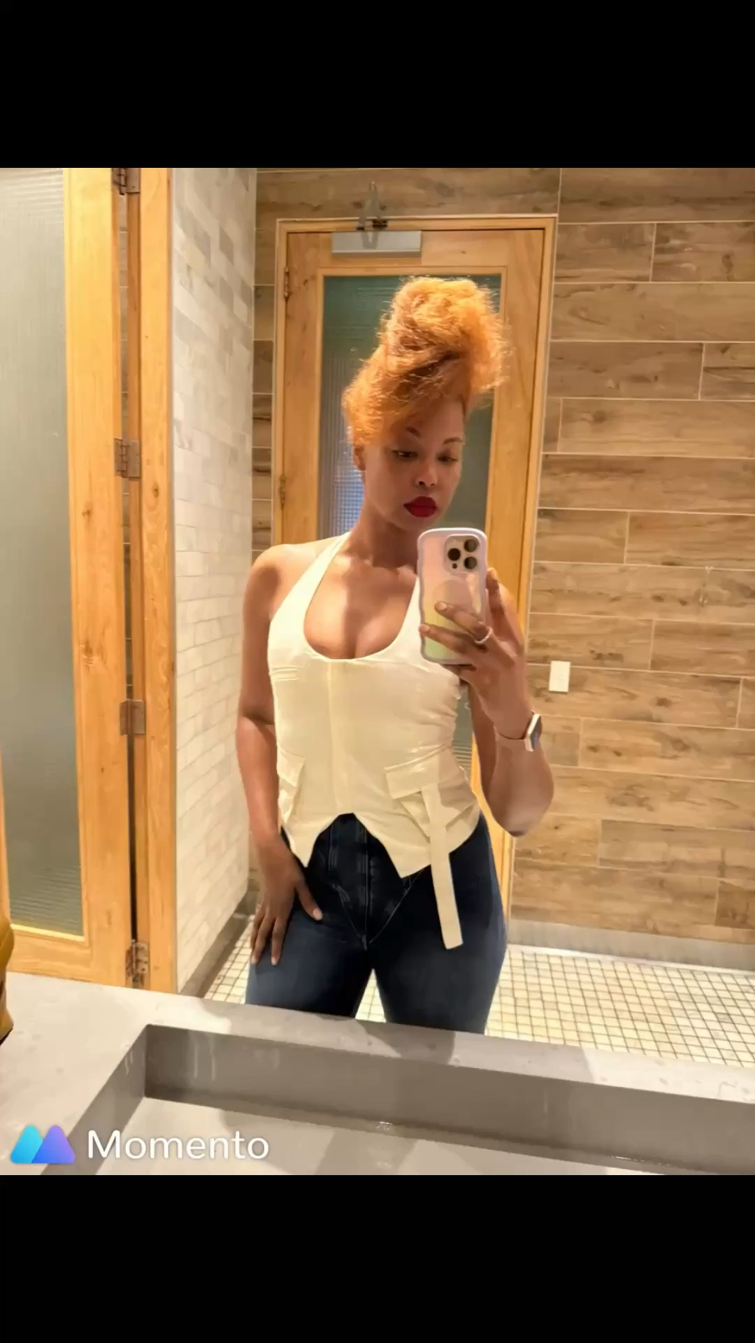 Brunch fit! Time to get together with the girls and this is the perfect comfortable but cute and sexy outfit. I love a halter top! They’re so 90s

#GirlsNightOut #Brunch #Jeans #CasualSexy ￼

#LTKootd #LTKTall