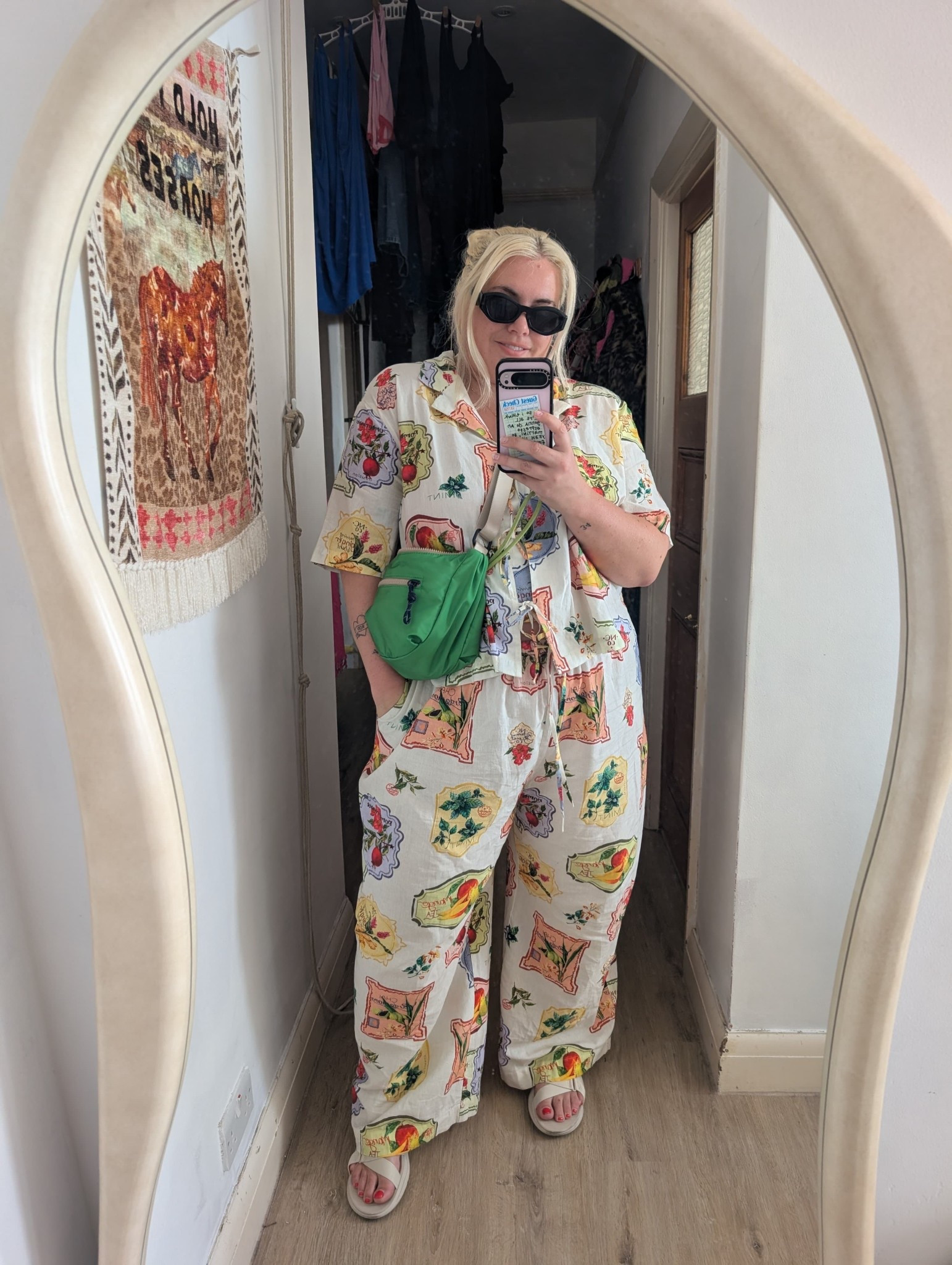 The best summer postcards holiday two piece set in plus size 

Simply be asos rixo Anthropologie hm new look style weekend getaway euro trip beach 

#LTKcurves #LTKplussize #LTKsummer
