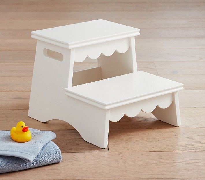 Scallop Double Step Stool | Pottery Barn Kids