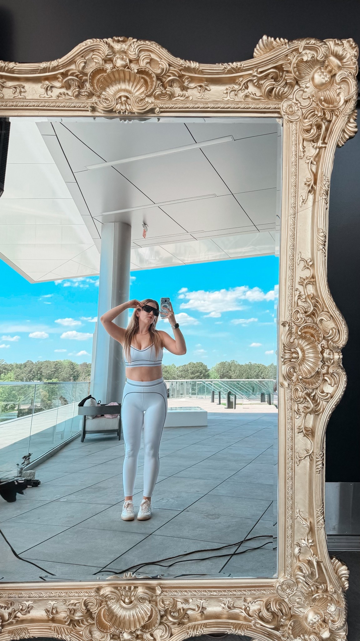 White workouts set, alo dupe 

#LTKootd #LTKfitnessgoals #LTKU