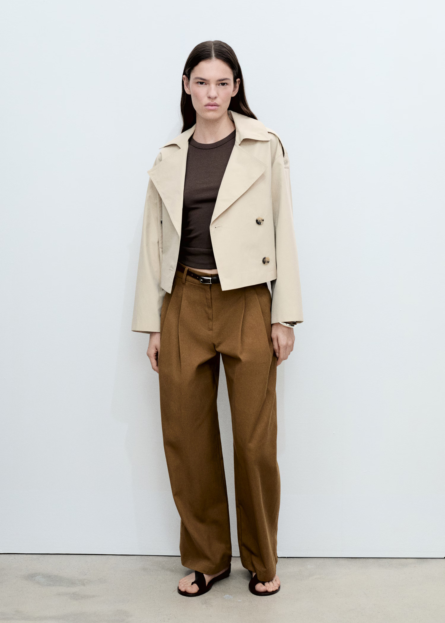 Double-breasted cropped trench coat - Women | MANGO United Kingdom | MANGO (UK)