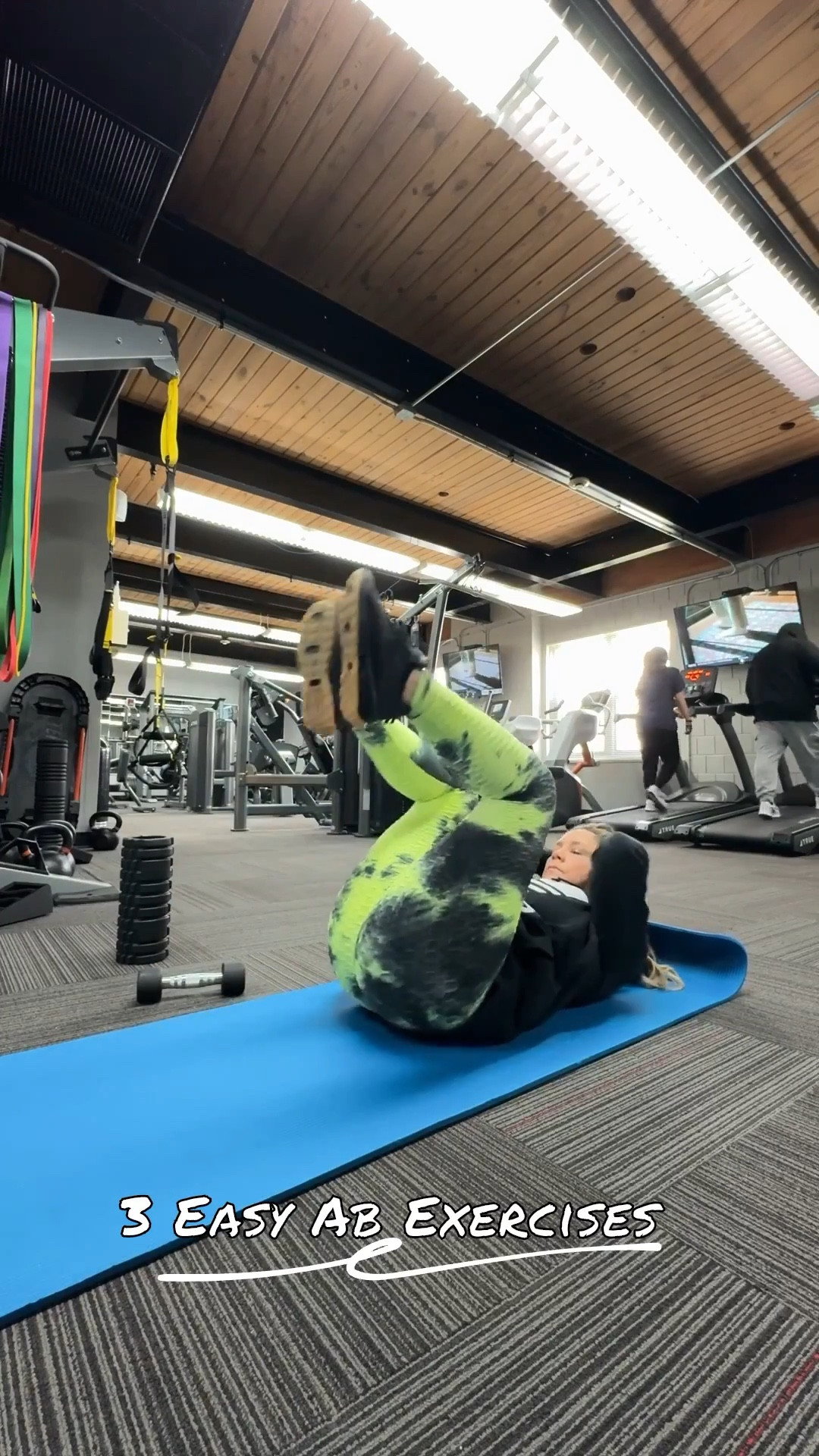 3 Easy Ab Exercises - Do 3 sets of 18

Wearing men’s Nike shoes in a size 6.5

Workout, workout gear, gym, fitnesss

#LTKActive #LTKPetite #LTKFindsUnder50