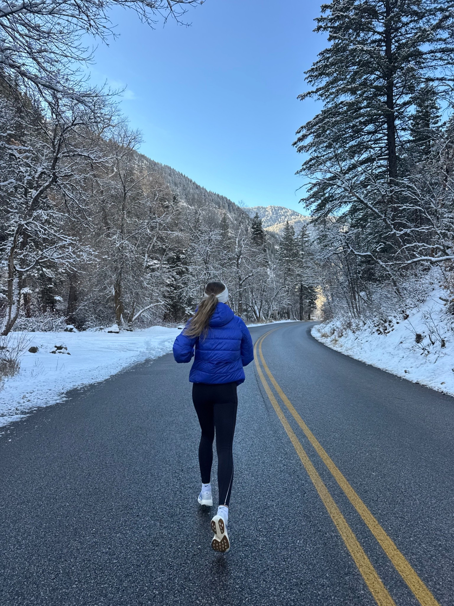 Snowy fit!! Everything 30% or more off!