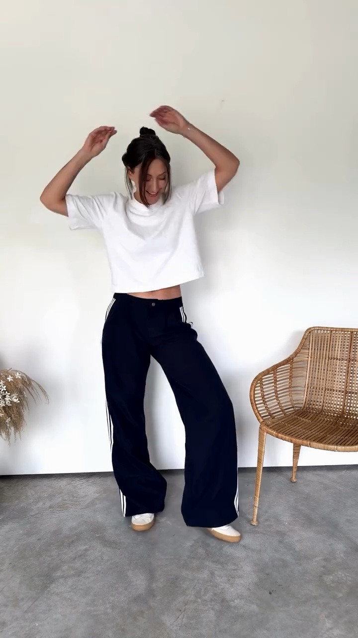 Sometimes jeans just aren’t comfortable enough, but instead of reaching for that pair of black leggings, try these! They’re very comfortable and look so good! Wearing the size small

#LTKSeasonal #LTKOver40 #LTKootd