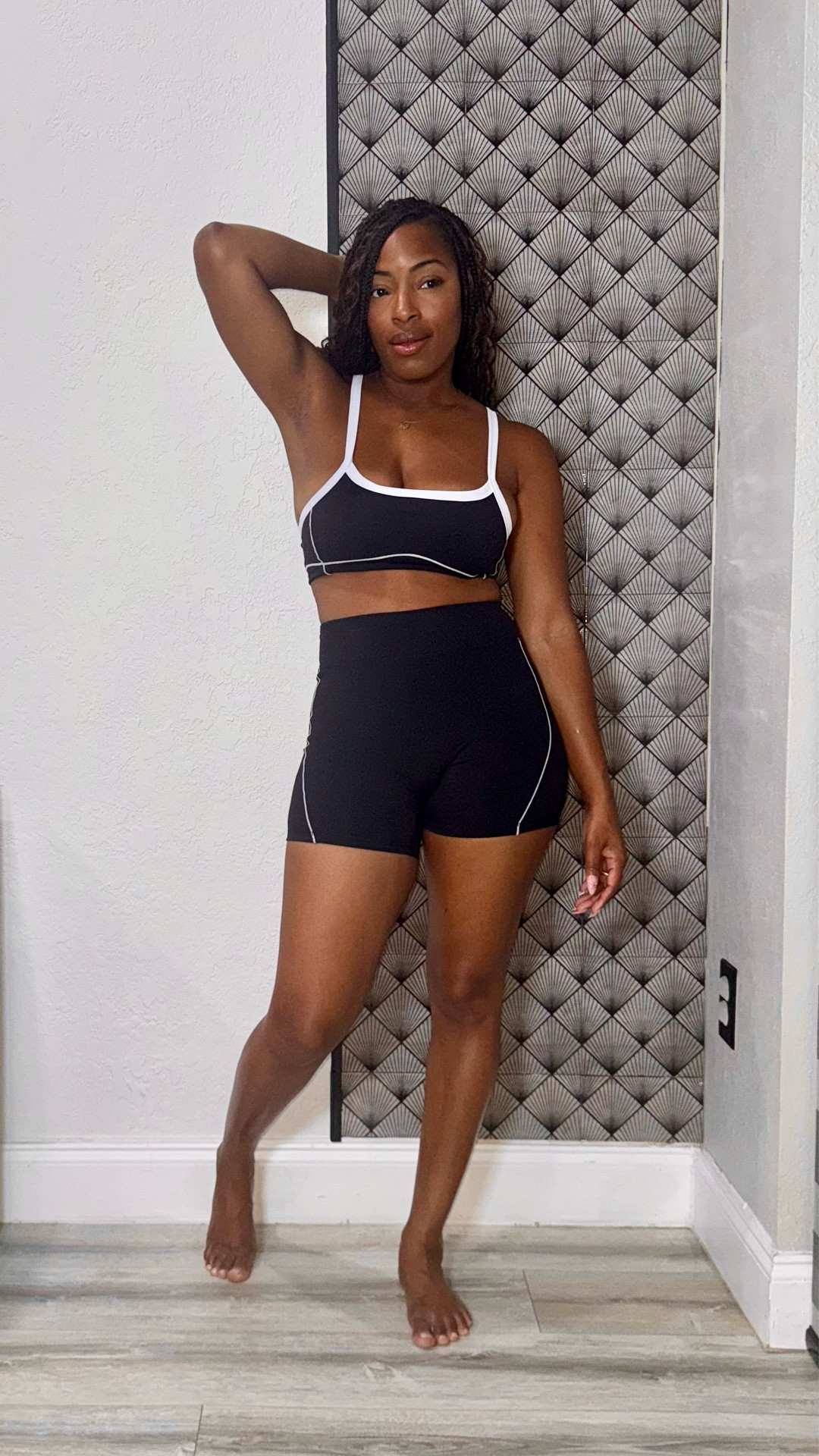 Stretchy two-piece active set

#LTKActive #LTKFindsUnder100 #LTKFindsUnder50