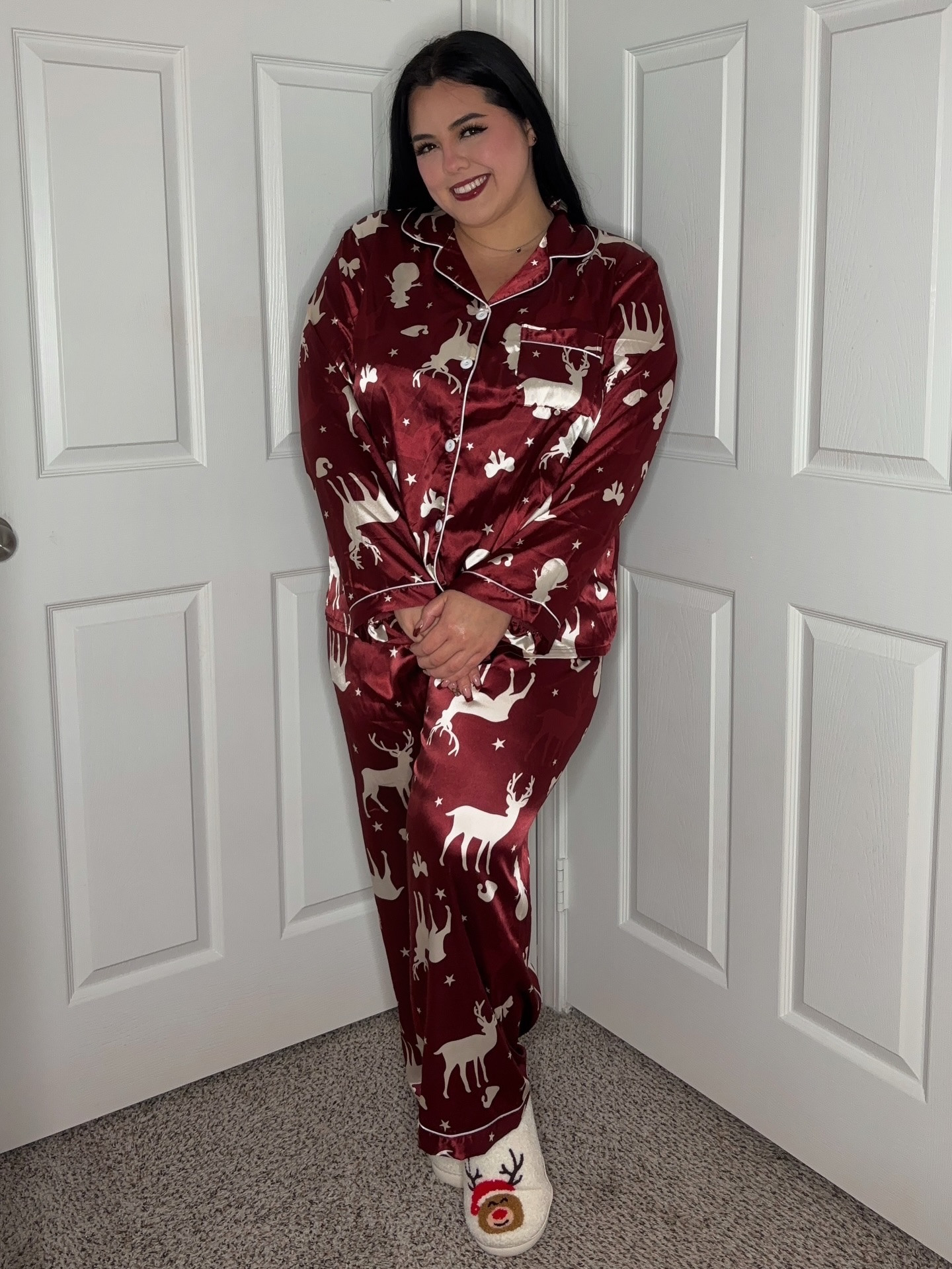 Pajamas: my preferred holiday uniform🎄🎅🏻

Follow me on my LTK and shop this look link in bio 🔗

 
#fyp #fypviralシ゚ #latina #reels #reelsviralvideo❤️❤️❤️❤️ #reelsfashion #grwmreels #CurvyAndConfident #PlusSizeBaddie  #bodyonfleek 
#curvyfashion #curvyfashion #curvygirl #pantyhose #christmas #christmasoutfits #christmaspijamas #plussizefashion#holidaylooks #holidays #curvyfashîon