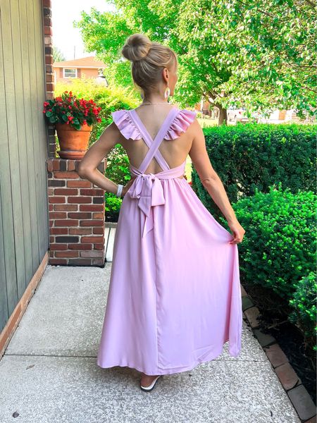 Use promo code 20IC9EIN to save 20% on this dress plus a 10% coupon thru EOD on 8/7! Under $30 (reg. $41.99). While supplies last - maxi dress - cut out dress - backless dress - trendy dress - Amazon Fashion - Amazon promo code - Amazon promo codes - Amazon coupon - Amazon coupons - Amazon deals 



#LTKsalealert #LTKSeasonal #LTKunder50