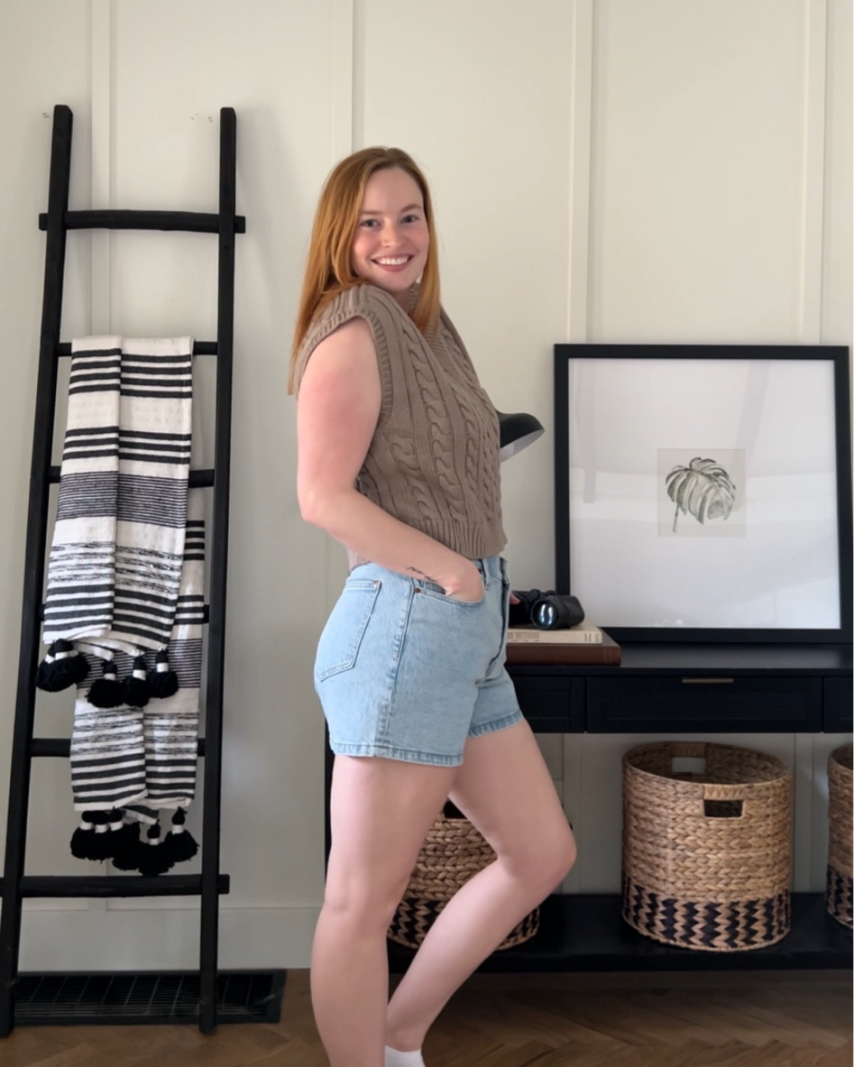 Sweater vest perfect for layering or wearing by itself 

#LTKsalealert #LTKSeasonal #LTKSpringSale