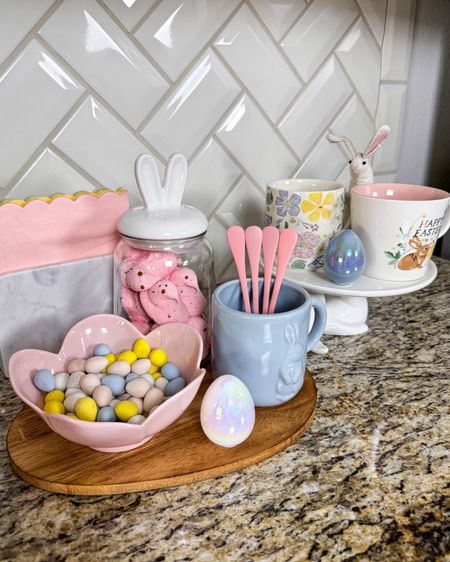 Easter Coffee Bar

Create an Easter coffee bar with mostly $5 mugs and items from the dollar spot! 


#LTKSeasonal #LTKfindsunder50 #LTKhome