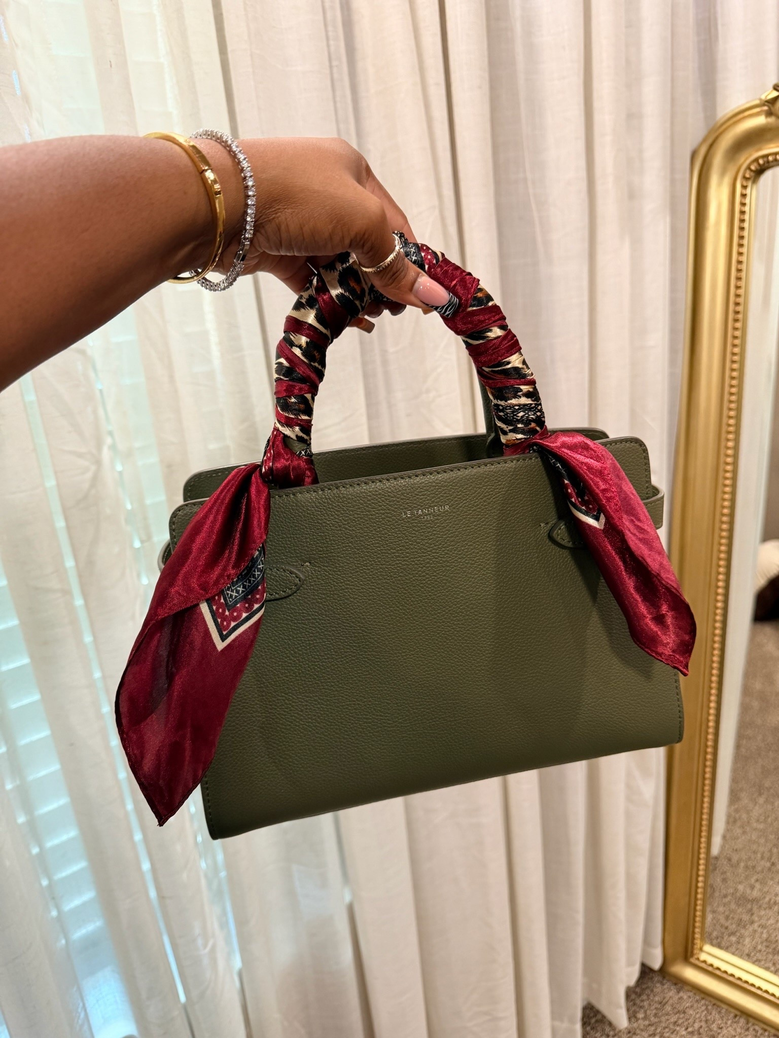 Great bag for fall and changing up the scarf makes it feel like a new bag every time! #accessories #handbag

#LTKootd
