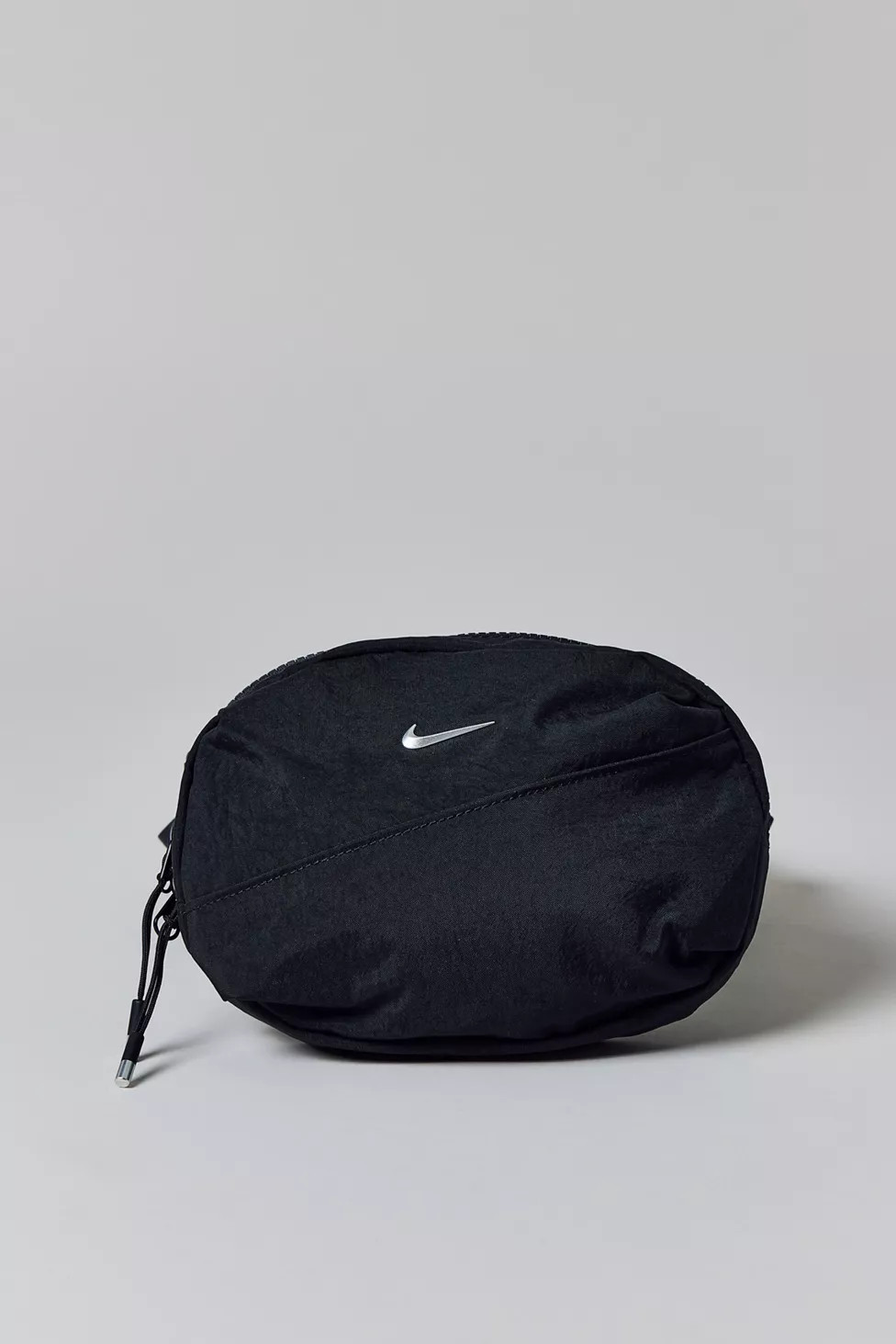 Nike Aura Waist Pack Bag | Urban Outfitters (US and RoW)