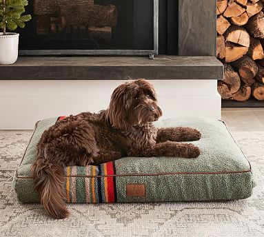 Pendleton® Vintage Camp Pet Bed | Pottery Barn (US)