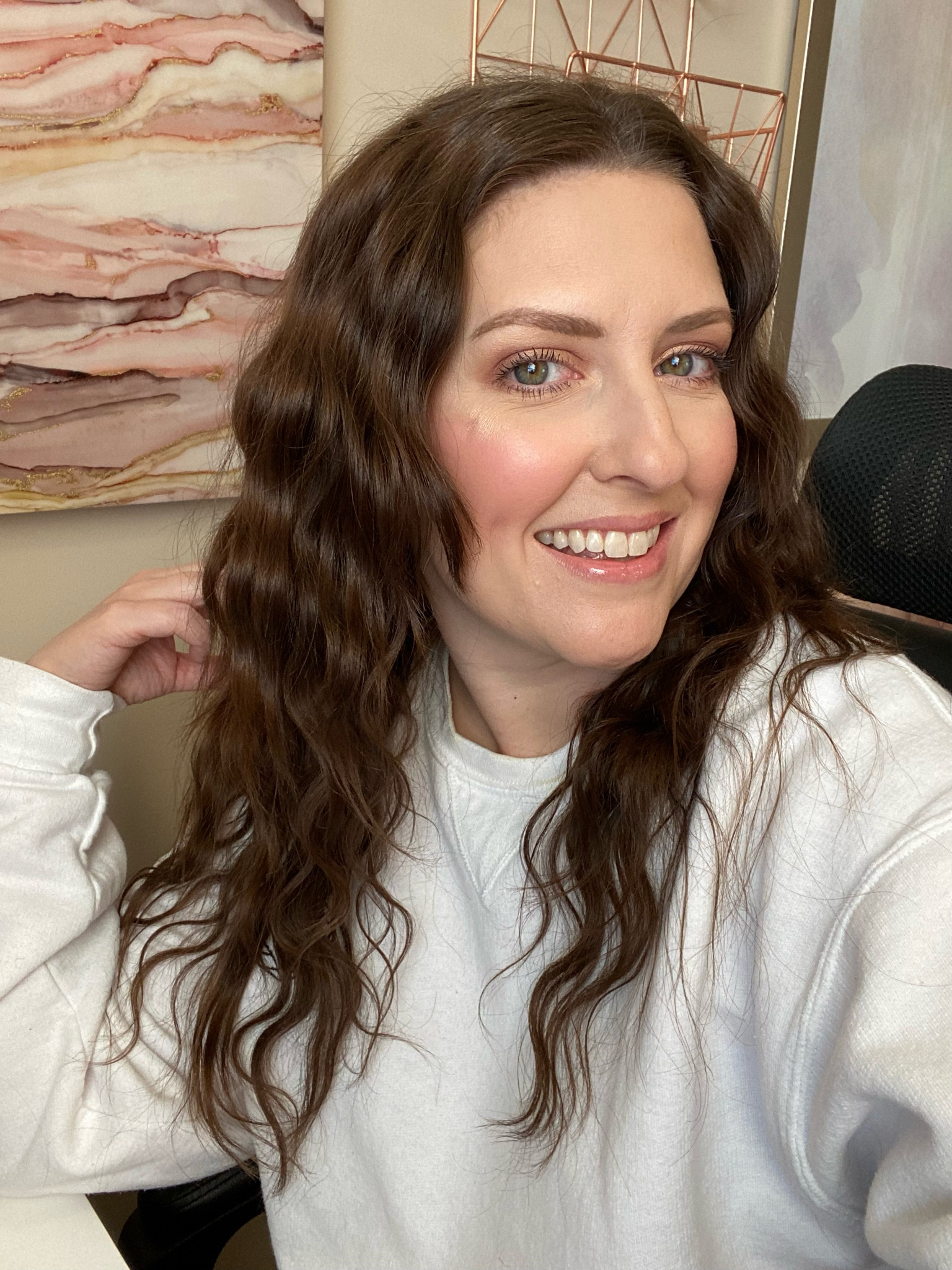 These two products are all it takes to get a natural beach wave look! 
Messy waves
Beach waves
Beachy waves
Triple barrel curling iron
Texturizing spray
Wavy hair
Hair tools
Wavy hair
Mermaid hair


#LTKunder50 #LTKstyletip #LTKbeauty