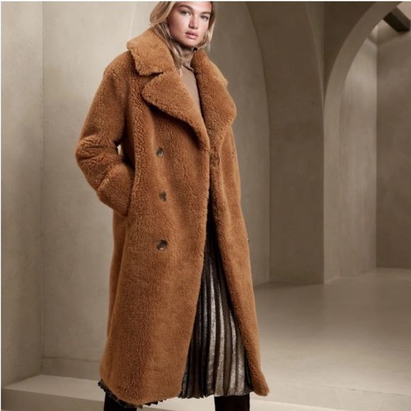 NEW WITH TAGS BANANA REPUBLIC SHERPA TEDDY COAT | Poshmark