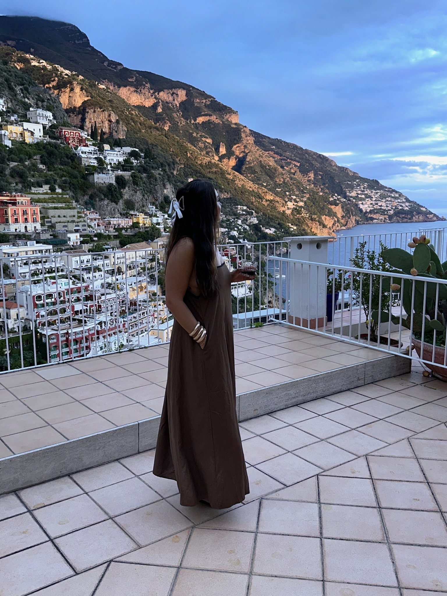 Romanticizing in Positano in this chic Amazon dress

#LTKFindsUnder50 #LTKSeasonal #LTKStyleTip
