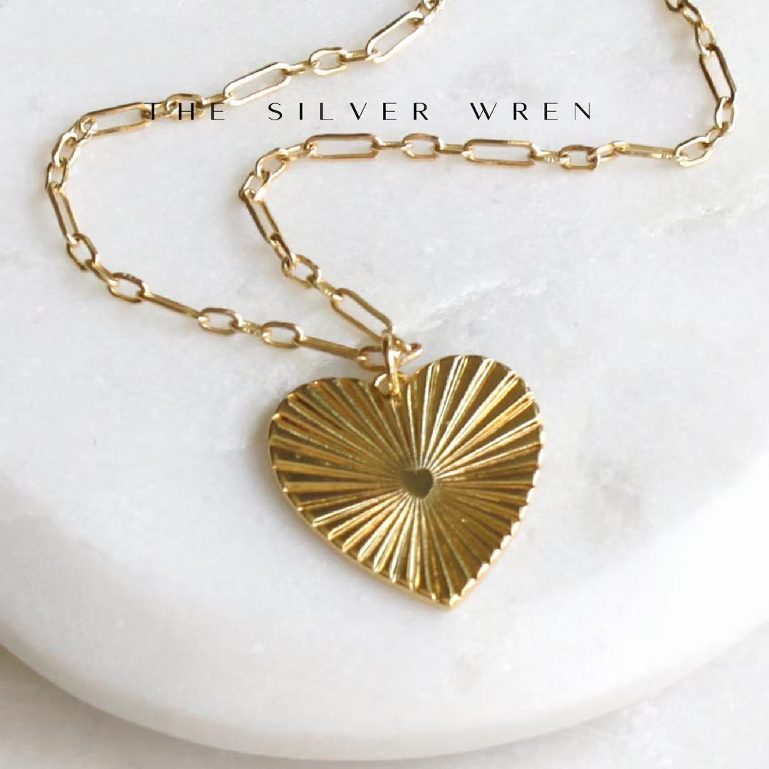 Gold Pendant Necklace, Heart Pendant Necklace Gold, Gold Necklace, Necklace, Jewelry, Necklaces f... | Etsy (US)