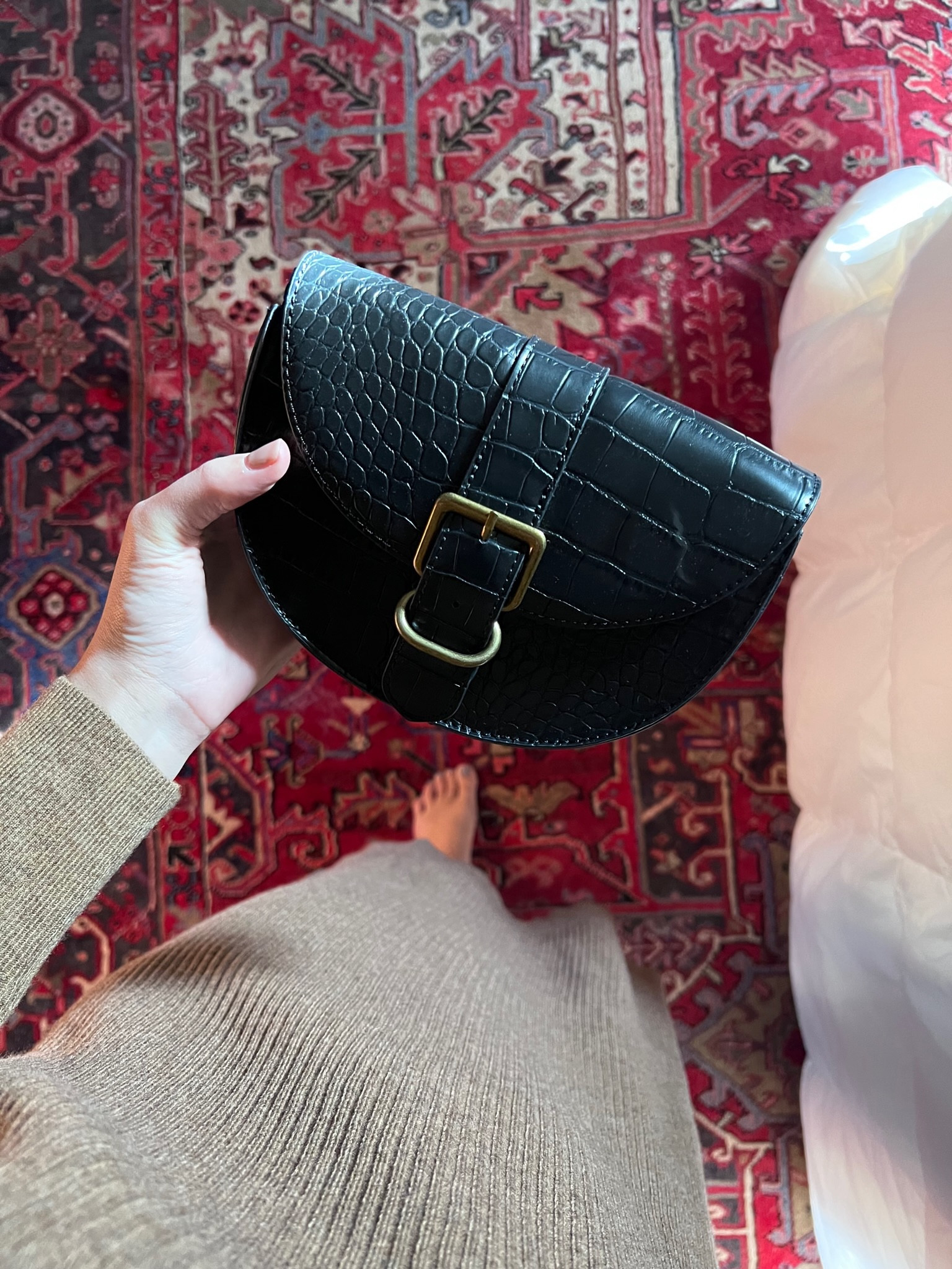 How great is this little saddle style handbag? This is a great Amazon find to elevate your look. It is a great size for a night out and fits all the essentials. Would also make a great gift! Grab this one today!

Holiday bag, clutch, saddle bag, small handbag, event clutch, purse, small purse, crossbody bag, black bag, gift idea, gift for her, amazon sale find, Amazon purse

#LTKfindsunder50 #LTKGiftGuide #LTKparties