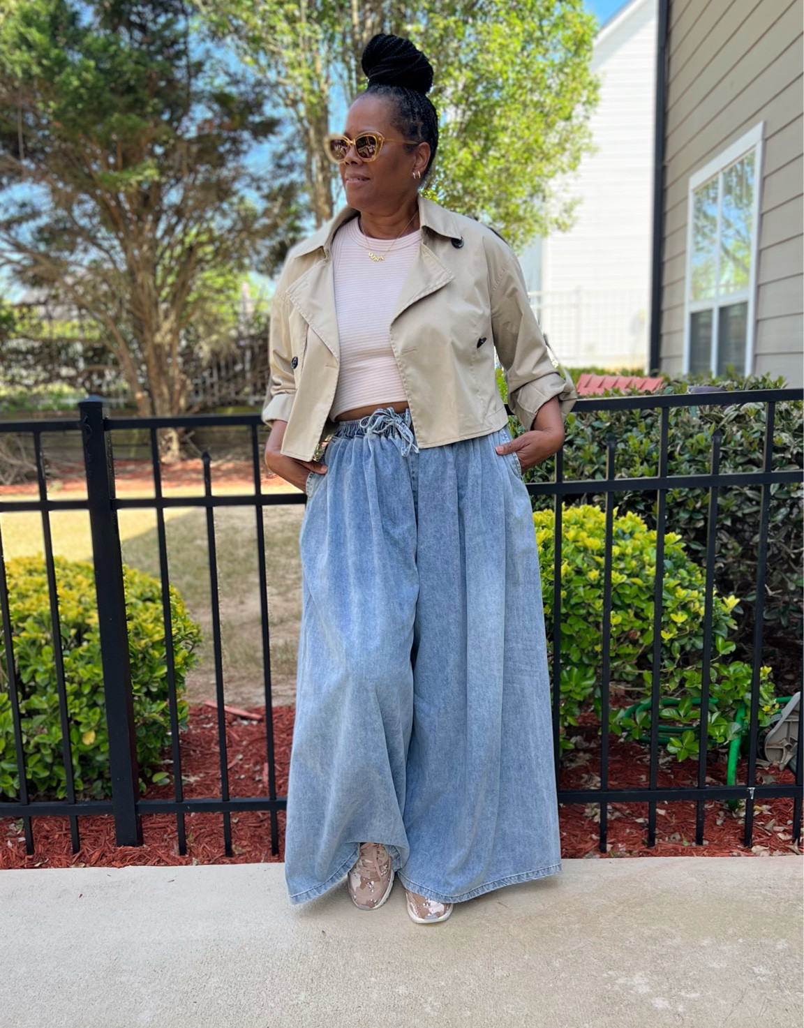 Today's outfit is all about comfort and style with my ultra wide-leg jeans, striped tank, and khaki crop jacket. Adding a touch of edginess with my camo Nike Air Max and metallic tote. Ready to take on the day with confidence! 🔥 #OOTD #ComfortAndStyle 

#LTKstyletip #LTKcurves