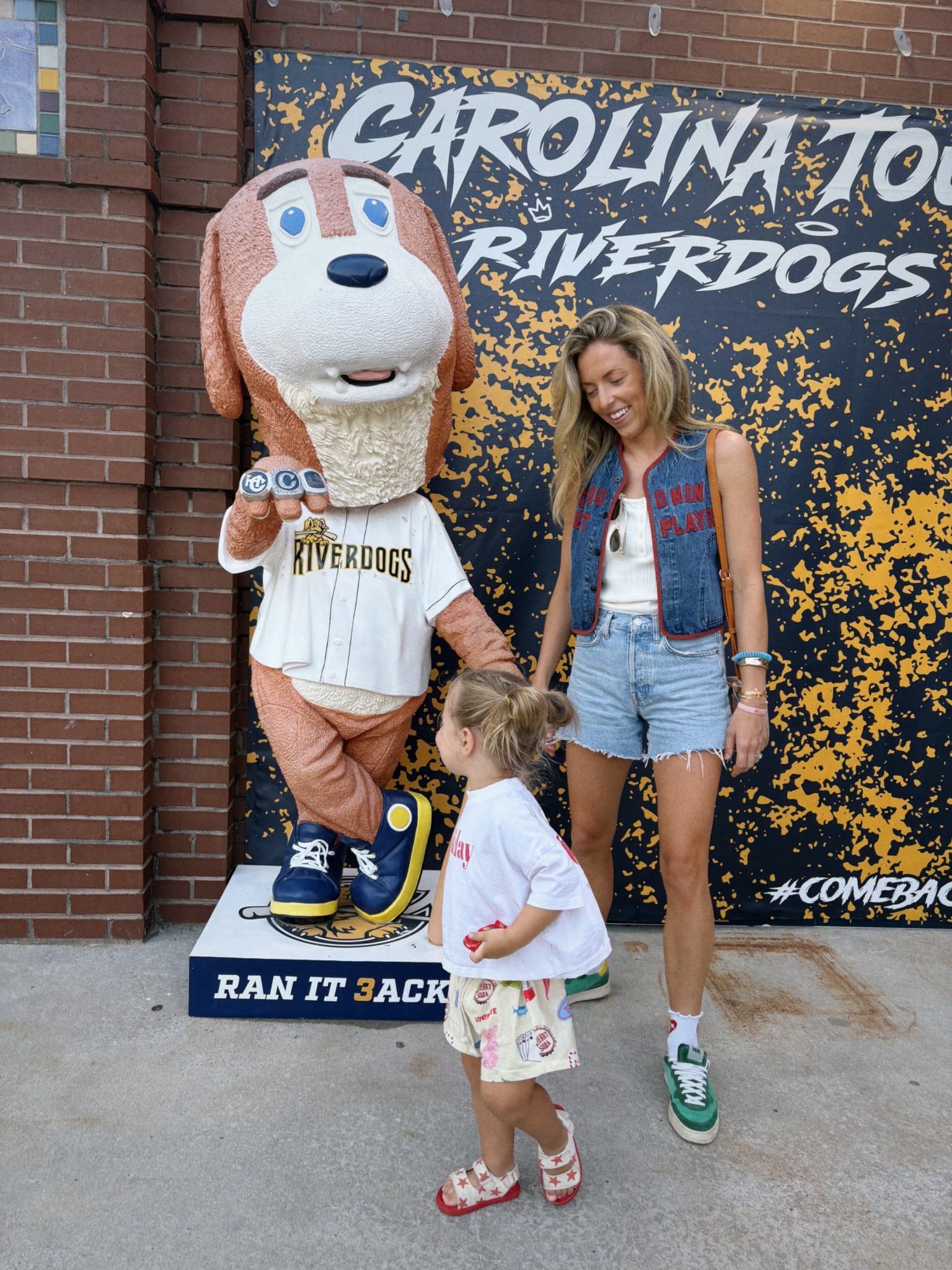 Levis tank is size small, runs big.
Shorts are size 25 and my favvv
Vest is from little lambs co 
