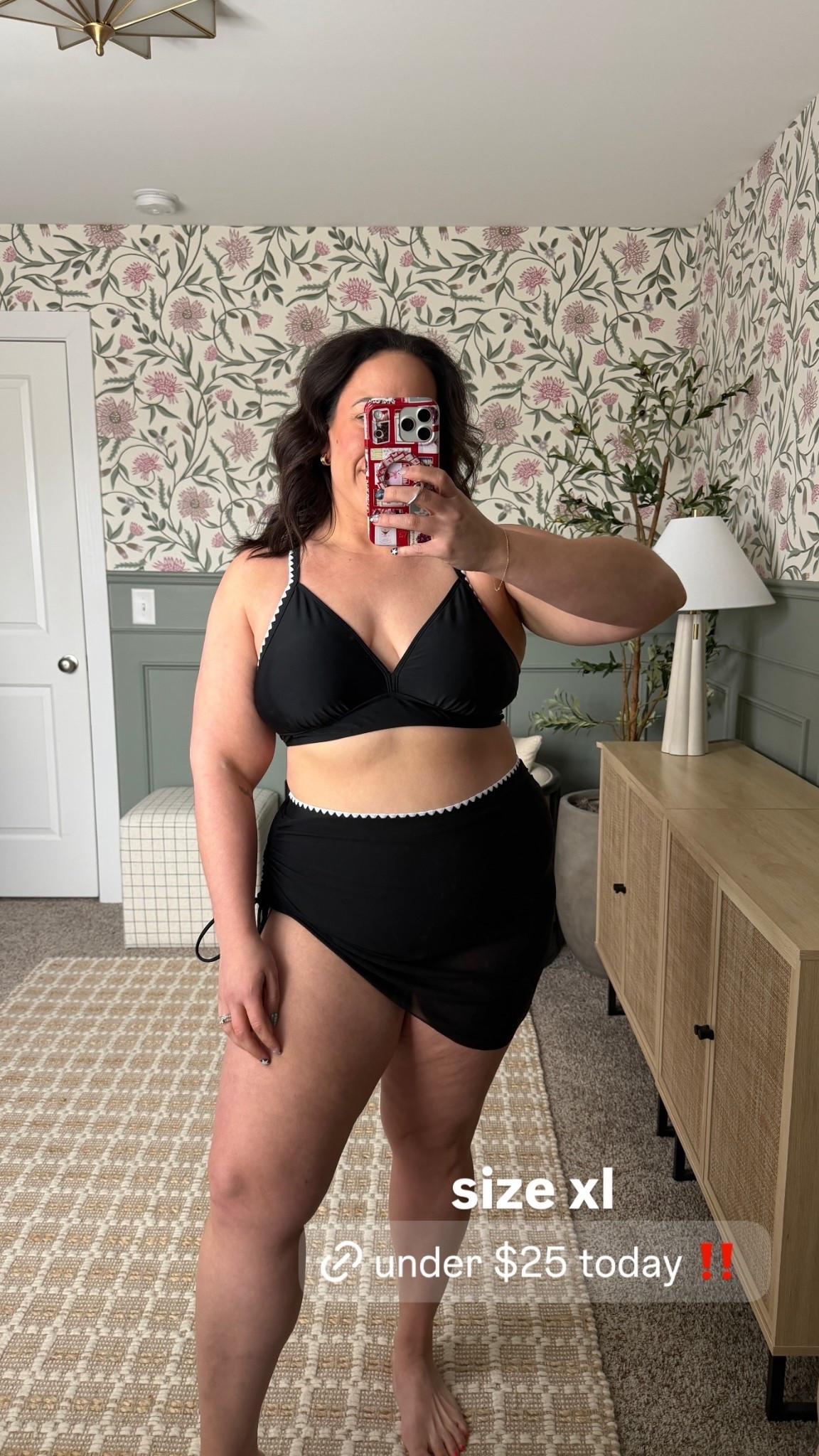 Under $25 today!! Grab before it sells out! size xl


#LTKSaleAlert #LTKSwim #LTKMidsize