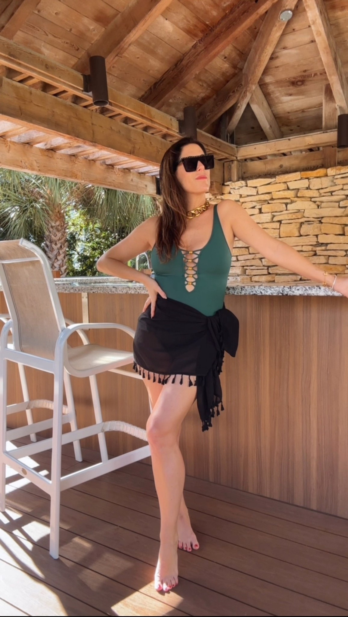 Poolside chic with #bleurodbeattie and #stmoran #swimwear #resortwear #sexyswimwear #goldjewelry

#LTKgrwm #LTKTravel #LTKootd