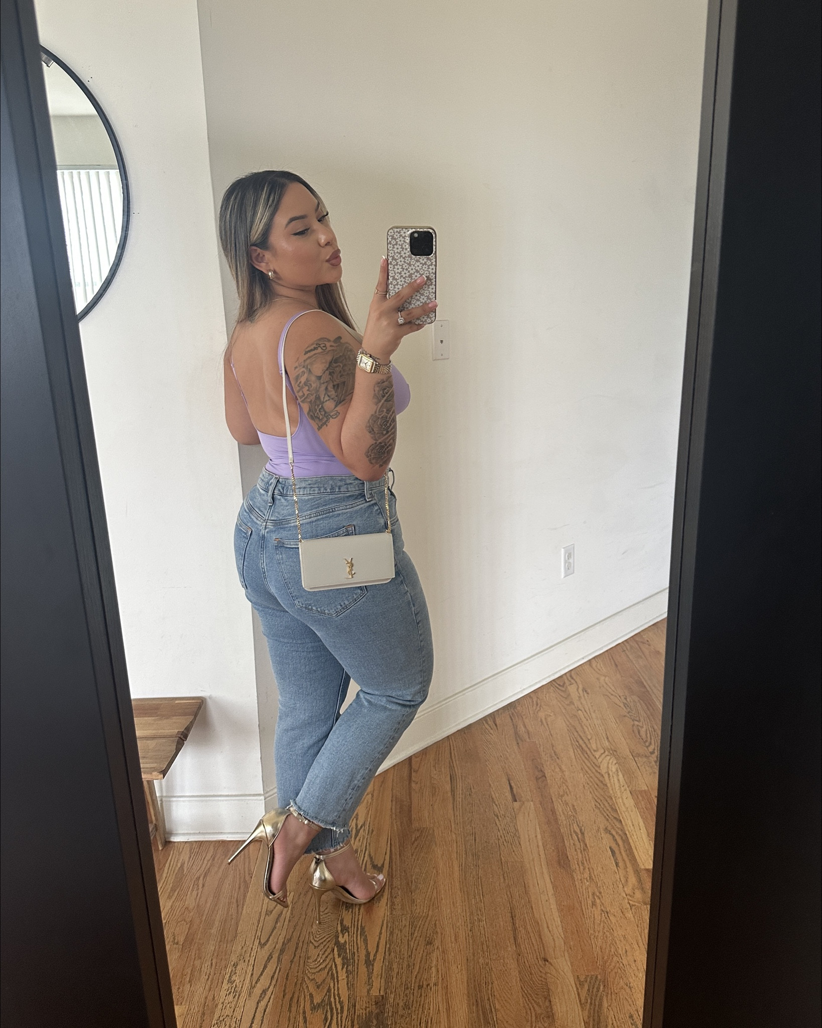 Bodysuit & jeans are a quick and easy spring/summer outfit formula 🥰 

Jeans: Curve 31 SHORT - also linked regular version
Bodysuit: L


#LTKStyleTip #LTKSeasonal #LTKMidsize
