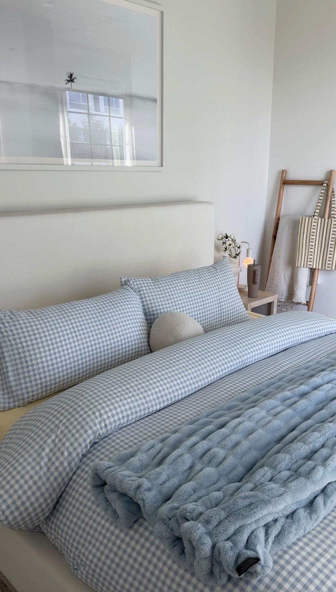 April bedding refresh! 🌼🫧🩵 

#LTKHome #LTKmorningroutine #LTKdayinmylife