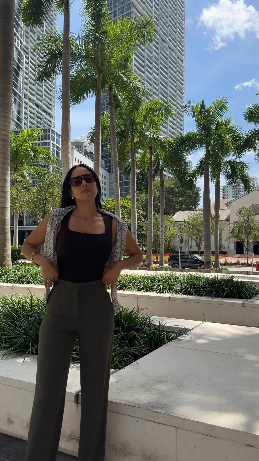 outfits i wore to the office! The sweaters are old banana republic but I tried to tag similar! The black trousers are zara but tagged something similar! Same with the black collared express shirt, tagged something similar and even better version <3  black button down dress is from shein but i couldn’t tag it. Item id is 67159458

 

#LTKWorkwear