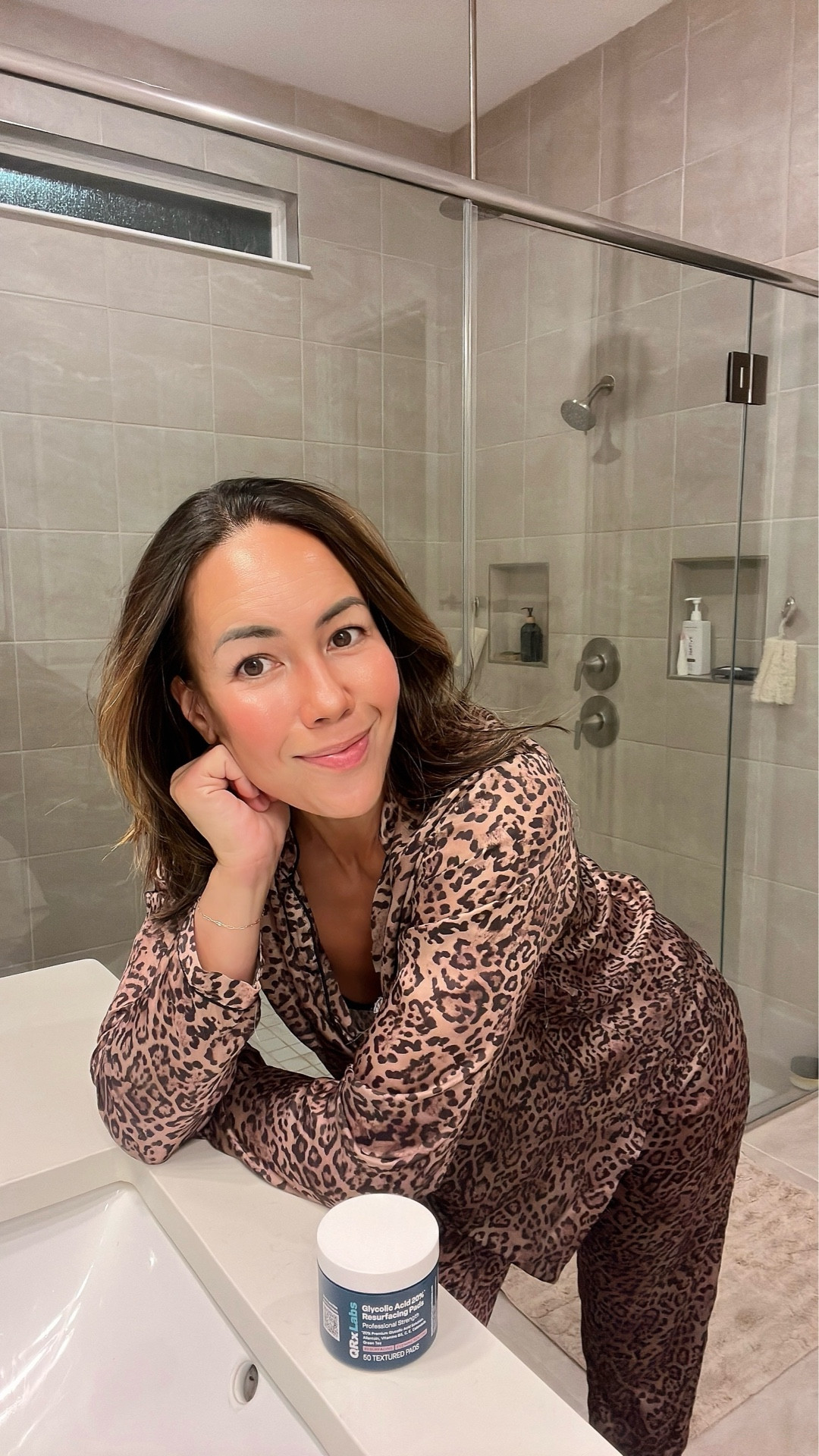 These glycolic acid pads are my post-cleanser, pre-moisturizer step — and they’ve made all the difference. 💫 They gently resurface and hydrate while Vitamins B5, C & E, Green Tea, and Calendula help repair and soothe. My skin feels smoother, brighter, and more even by morning.

#LTKOver40 #LTKBeauty #LTKFindsUnder50