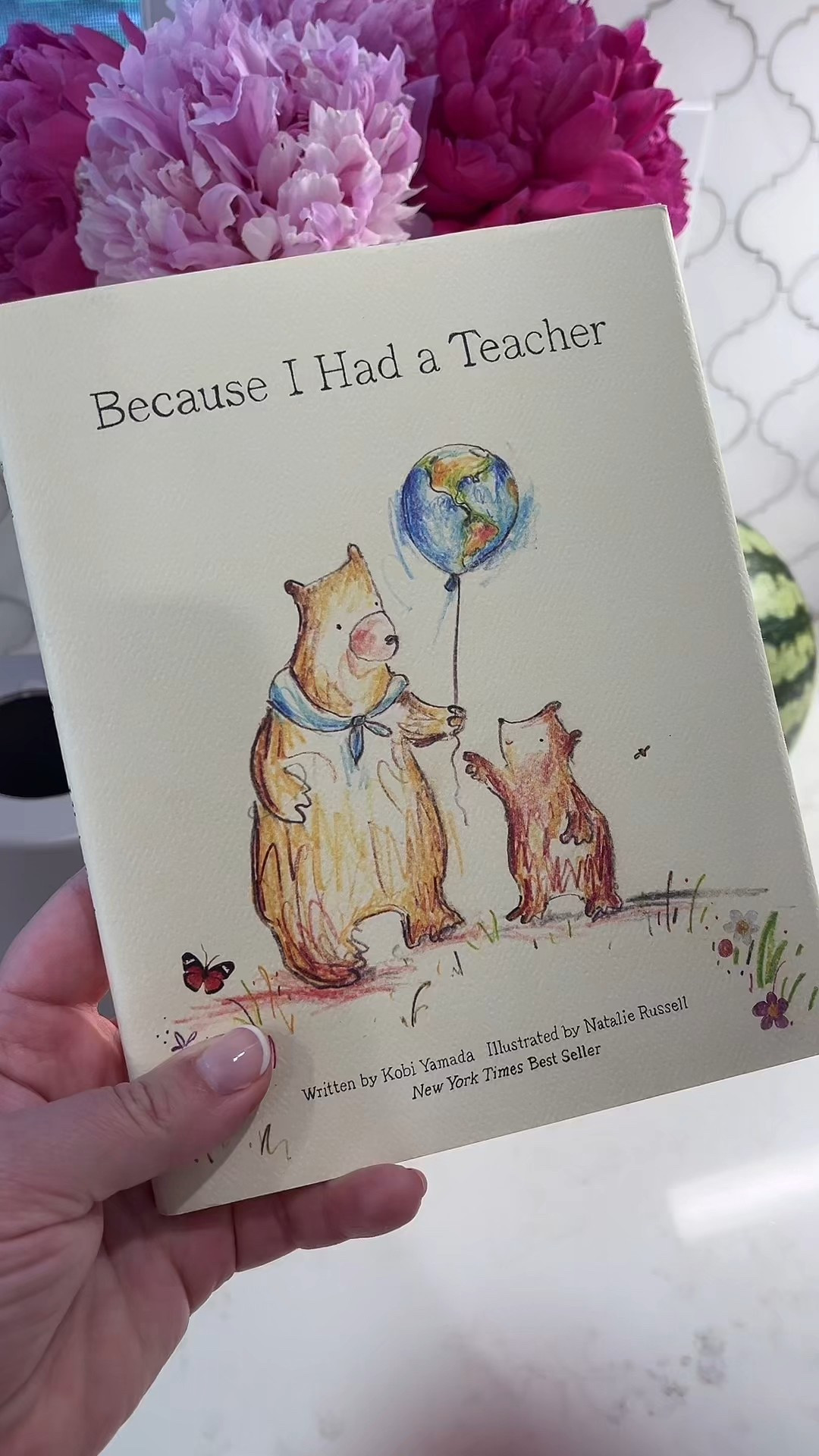 Easy + thoughtful teacher appreciation gift idea #teacherappreciation #teacherapprecationweek #teachergifts #teachergiftideas 