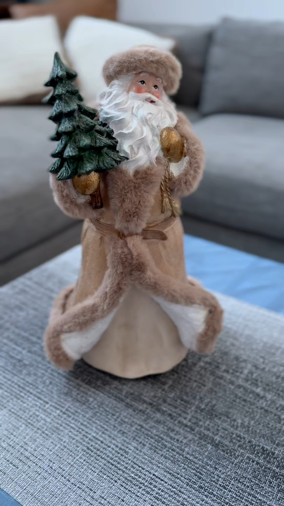 12.5" Tabletop Santa  

#LTKHoliday #LTKSaleAlert #LTKSeasonal