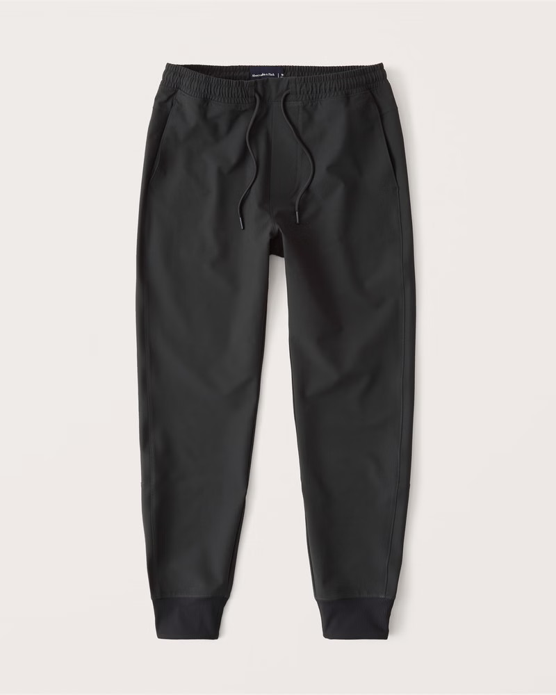 Traveler Joggers | Abercrombie & Fitch (US)