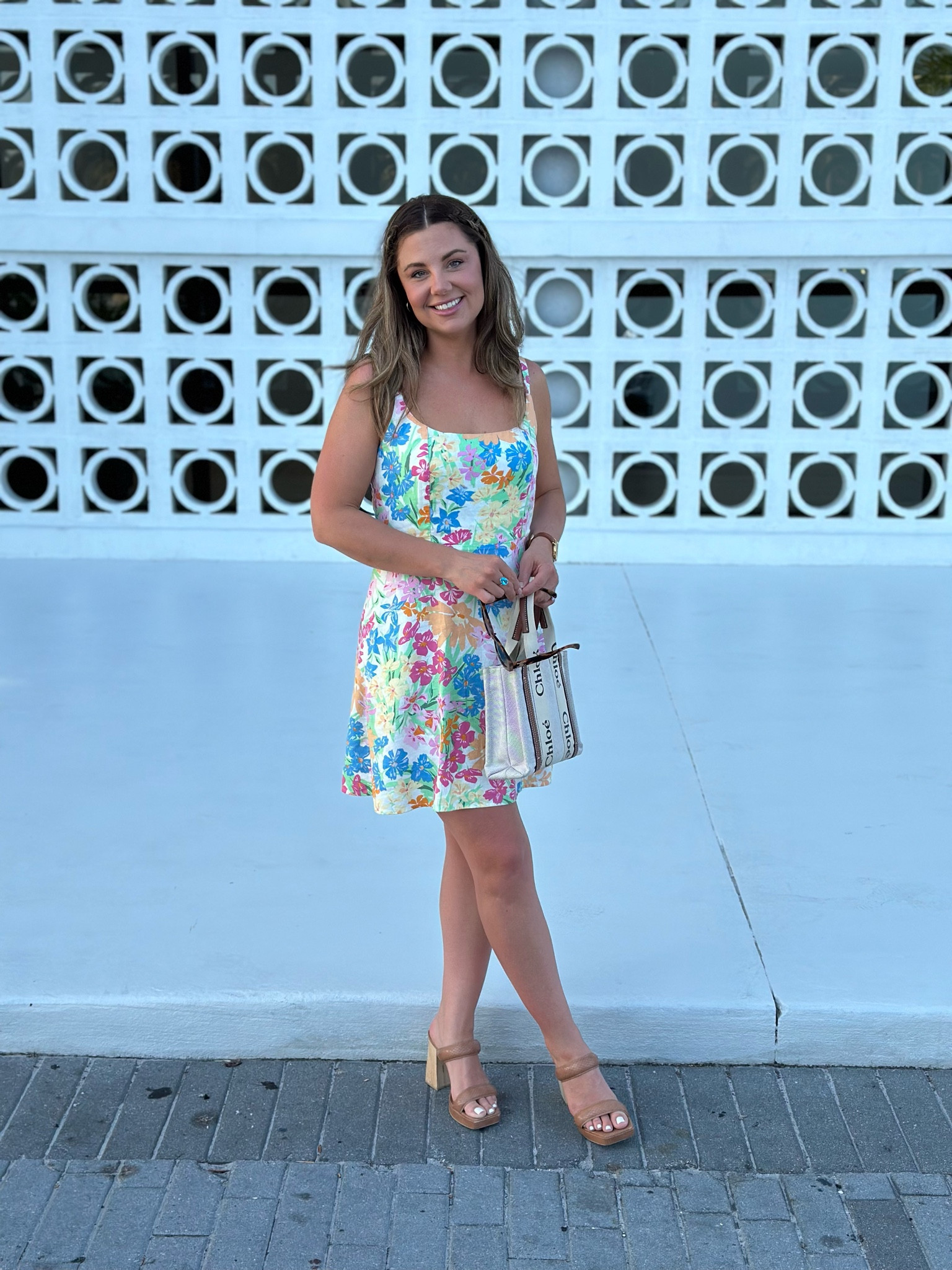 Reasons I love this dress:
✔️ Linen blend is light and breathable 
✔️ Fit and flare is totally flattering
✔️ Pockets 
✔️ adjustable straps 
✔️ comes in a ton of colors and patterns 
✔️ price 

#oldnavy

#LTKfindsunder50 #LTKSeasonal #LTKitbag