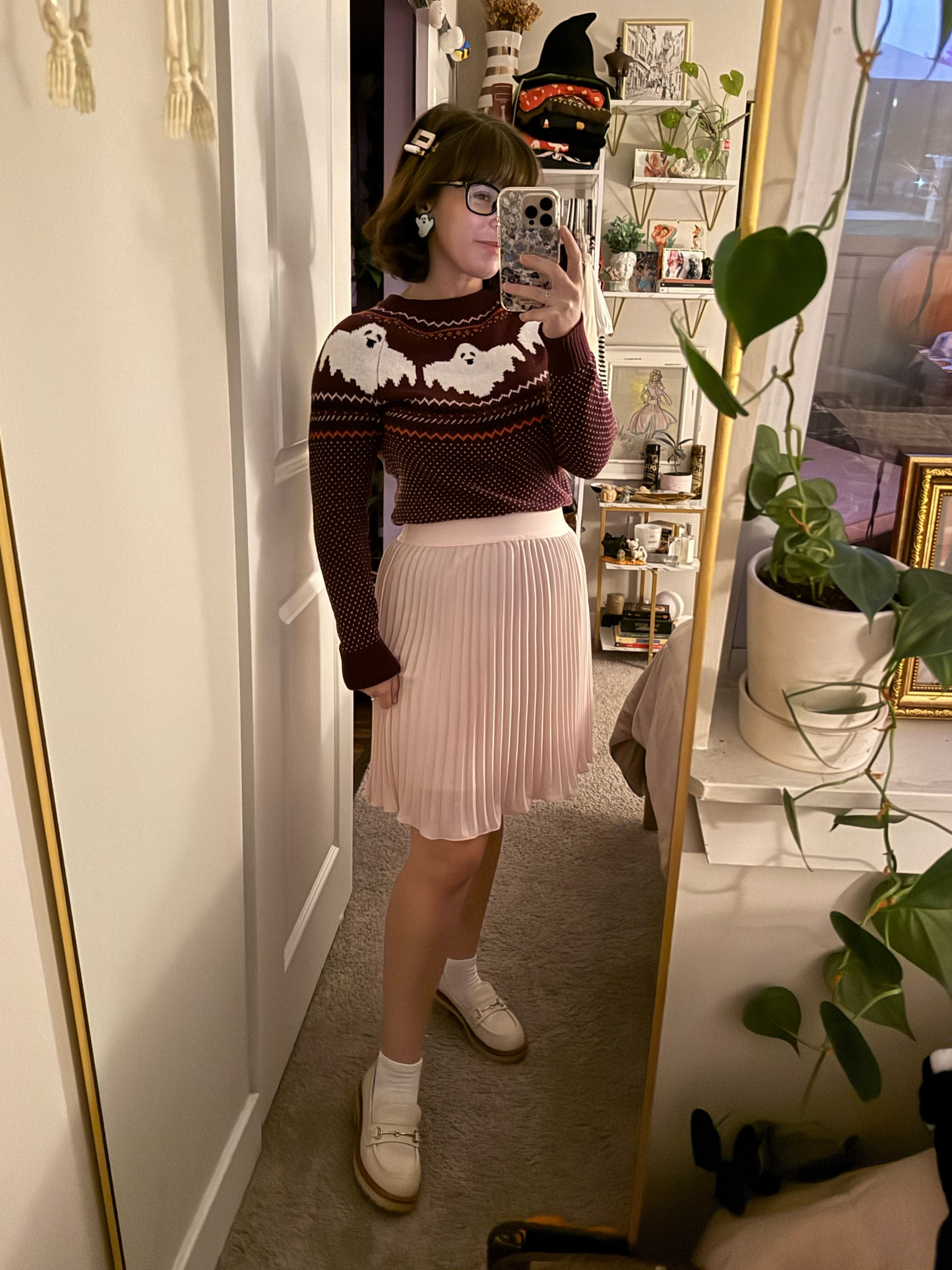 Ghostie girlie 👻 

#LTKWorkwear #LTKStyleTip #LTKHalloween