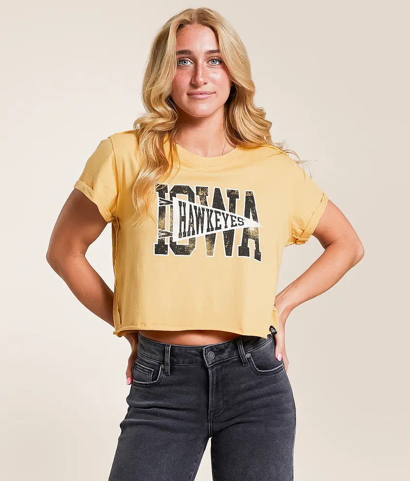Iowa Hawkeyes® Flag T-Shirt | Buckle
