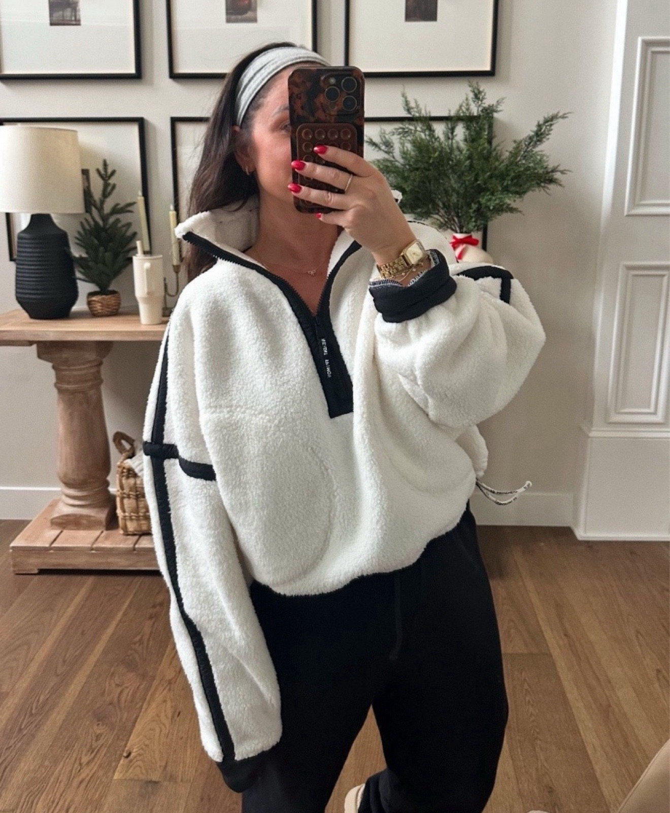 Free people pullover ☃️☃️ 

Gift for her
Gift guide 
Holiday outfit 
Holiday style


#LTKStyleTip #LTKHoliday #LTKSeasonal