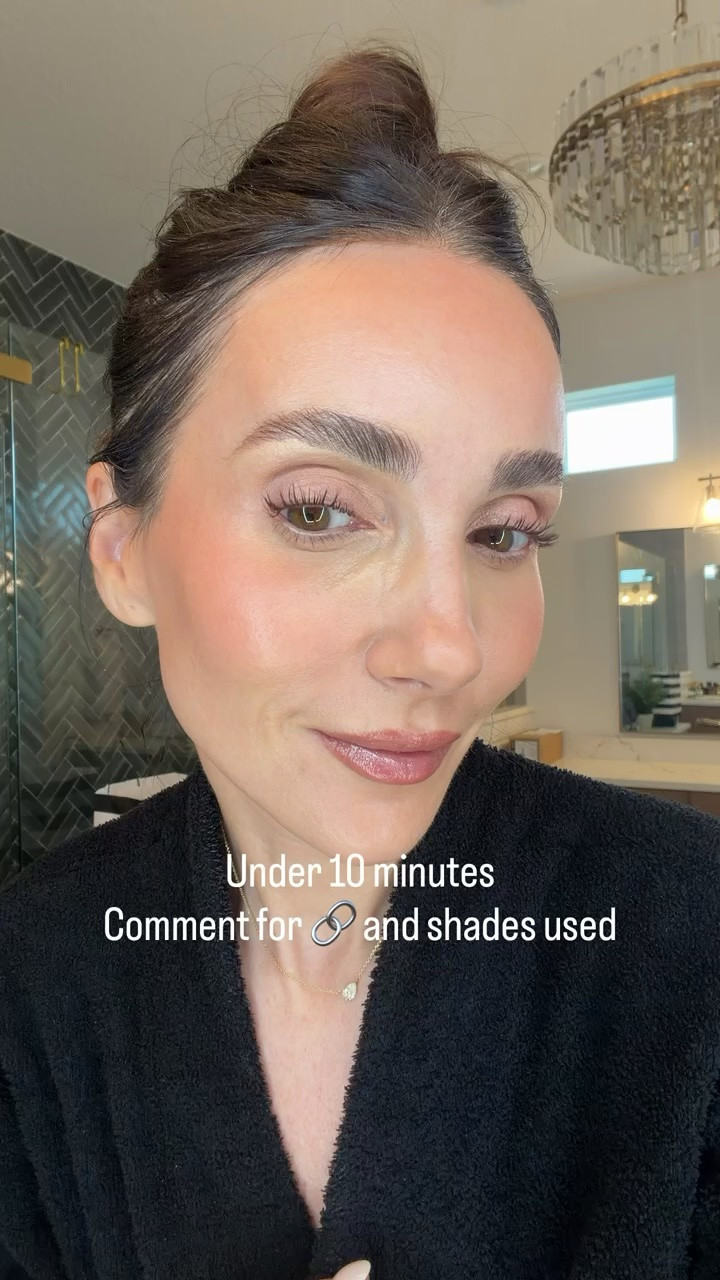 Nordstrom 15% off Beauty.

Shades:
4n1 in foundation, concealer in 3n, contour toast, lips Whirlin and rosewood flash, eyeshadows 18 and 40s, bronzer in radiant bronze light , blush 23 in cream and 06 powder

#LTKSaleAlert #LTKBeauty #LTKOver40