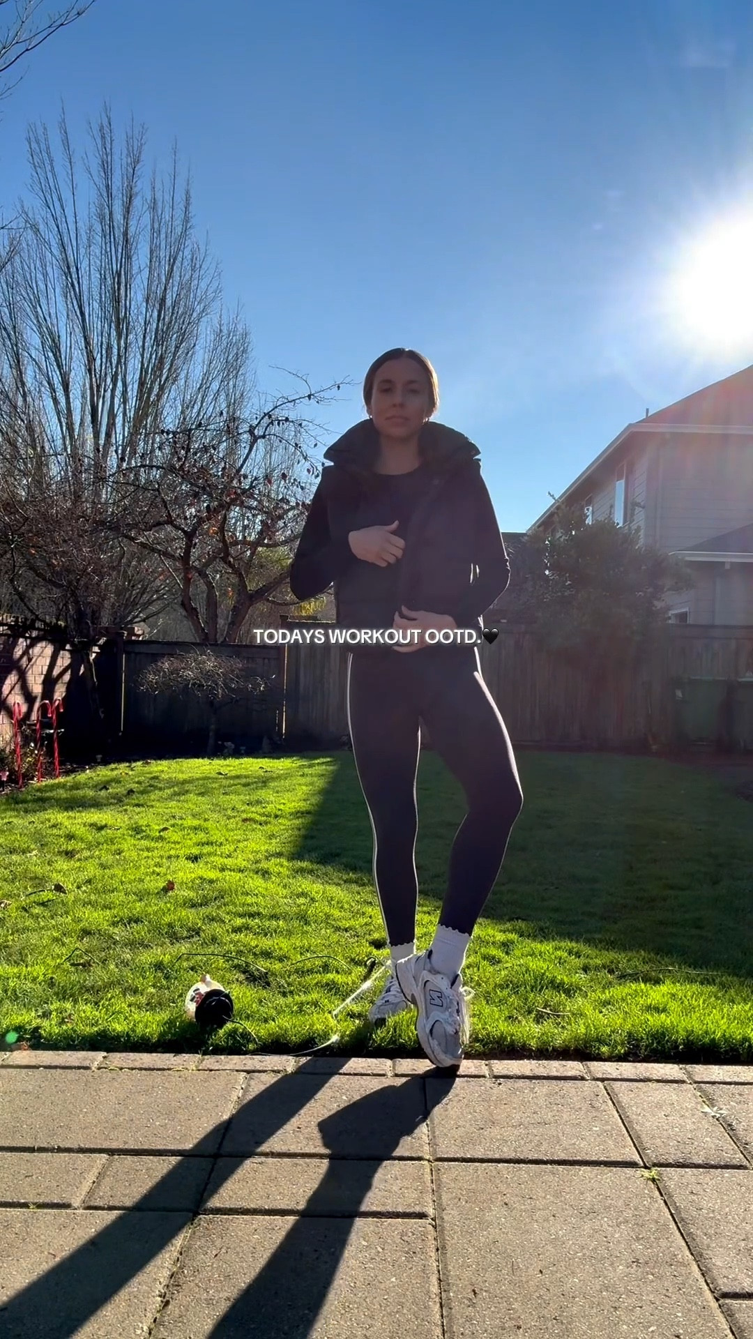 a little bit of everything today. 🖤@alo @splits59 @newbalalce

#LTKfitnessgoals #LTKootd #LTKmorningroutine