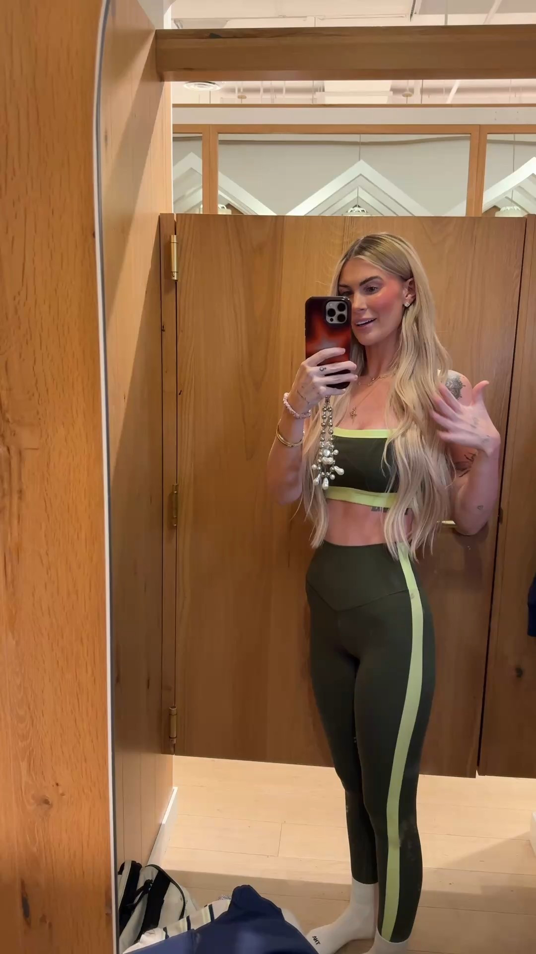 trying on @Aerie  pieces for spring and summer travel
and i genuinely love all of these!! are you team cozy or
team dress up for a travel day???? All pieces linked on my LTK!✈️🌤️🏙️🎉🚕
#ad #AerieREAL #AeriePartner #TravelOutfit #outfitinspo