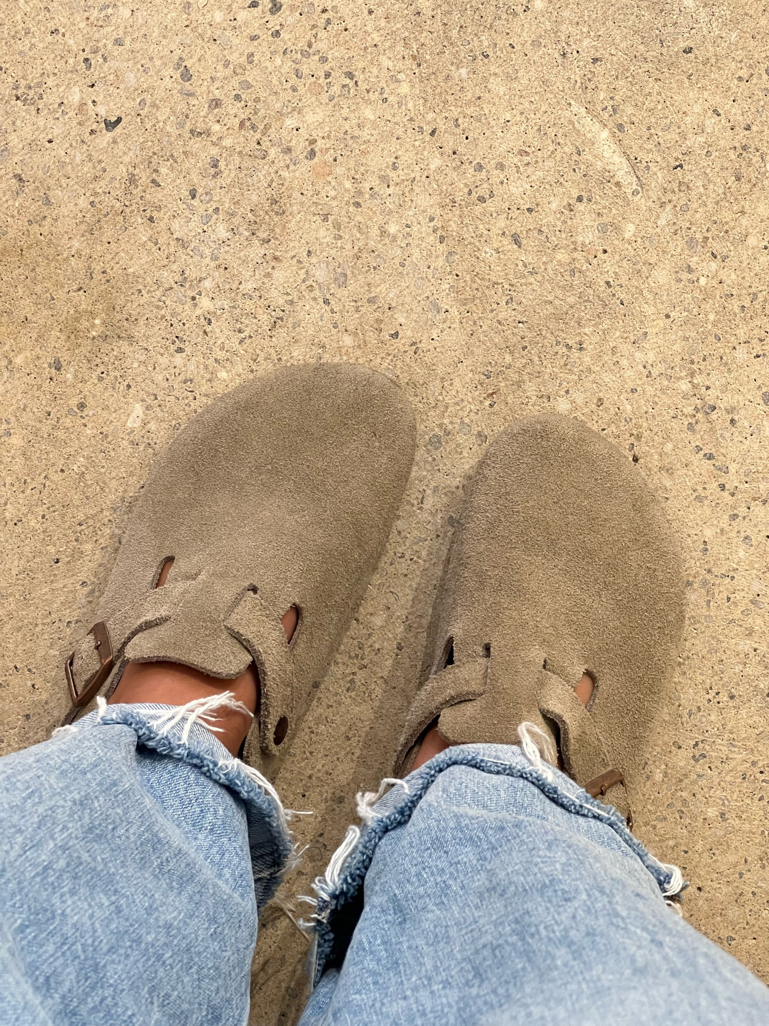 The best fall shoe! The boston birkenstock is a must

#LTKSeasonal #LTKStyleTip