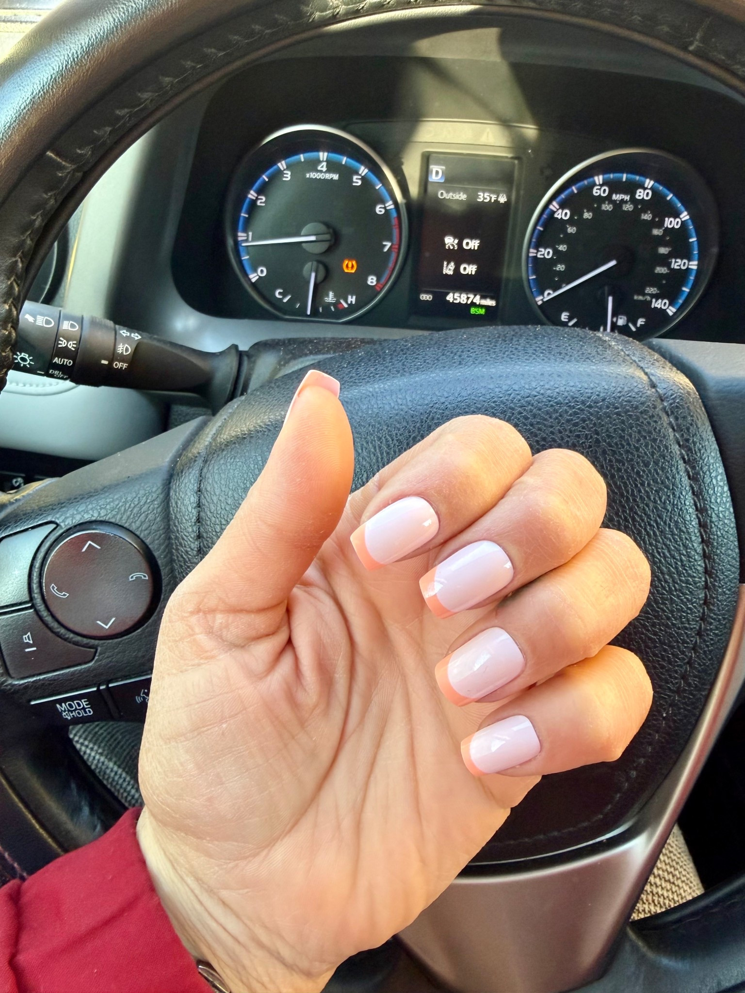 Lovely press on nails for the Spring!🌷🌸

#LTKBeauty #LTKTravel #LTKWedding