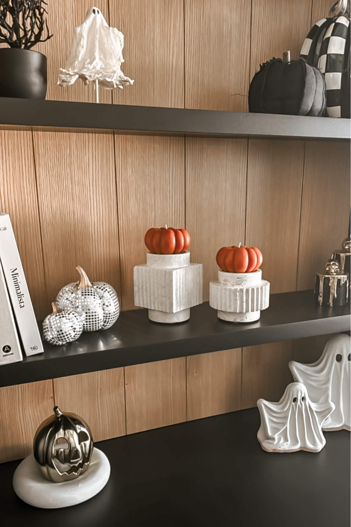 Sharing some Halloween views! Target dollar spot finds 🙌🏼🙌🏼 #halloweendecor

#LTKFallSale #LTKStyleTip #LTKHome